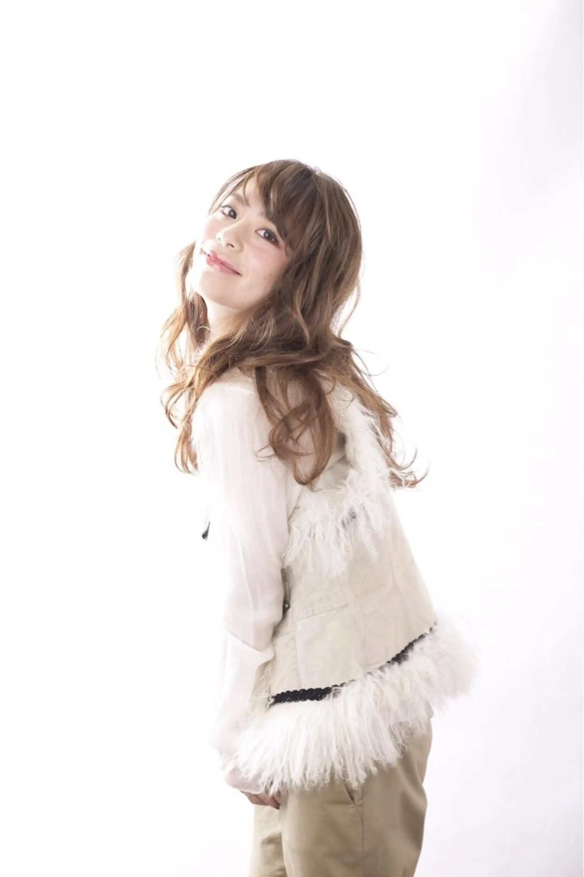 ロング カラー パーマ ヘアアレンジ メンズ キッズ ネイル マツエク・マツパ アティリー 西梅田のヘアスタイル