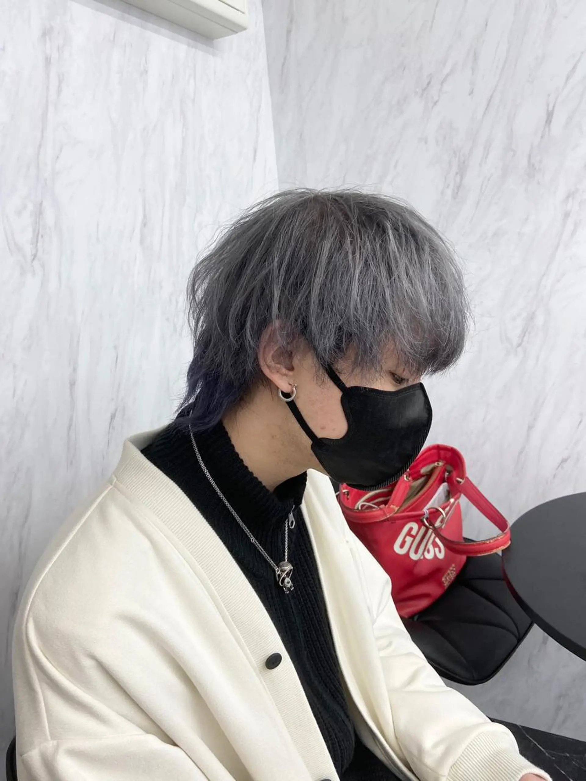 ミディアム カラー メンズ メンズハイトーン ハイトーンカラー ヘアカラー トリートメント ミルボンAujua認定サロン Ria  OSAKA 梅田所属・メンズ、エクステ特化 Ryuのヘアスタイル
