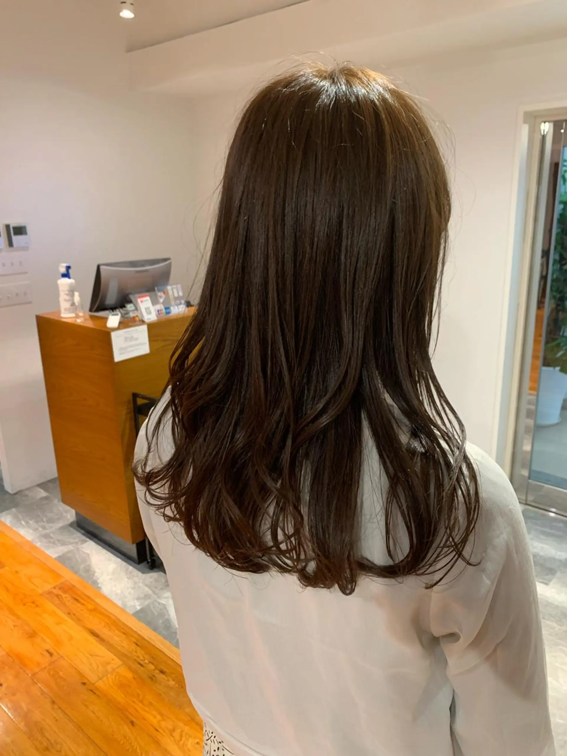 ロング パーマ デジタルパーマ ボブ　くせ毛風パーマ 艶カラー/横山大樹のヘアスタイル