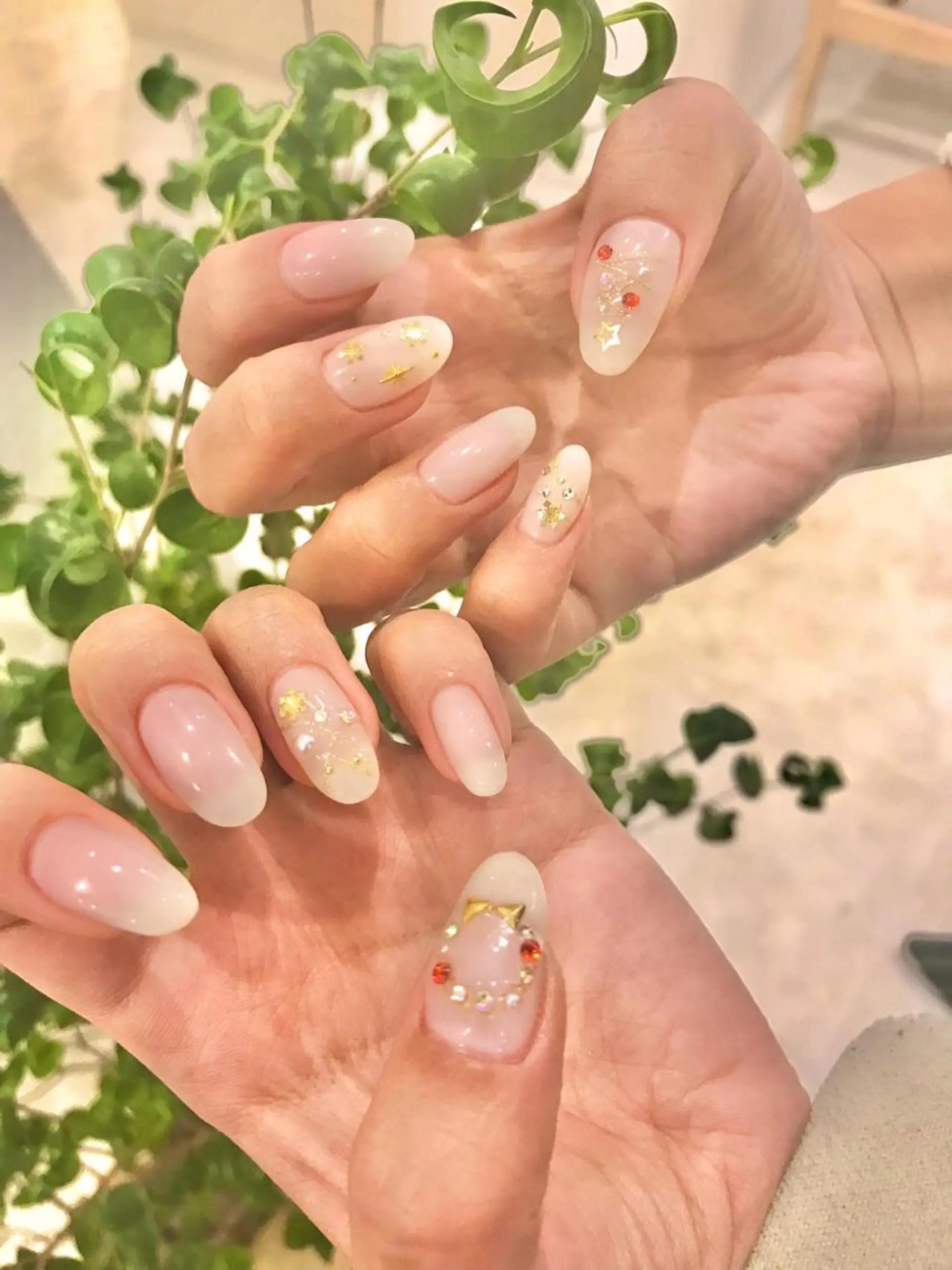 ネイル nail salon　Natural Cure所属・平井 彩香のネイルデザイン