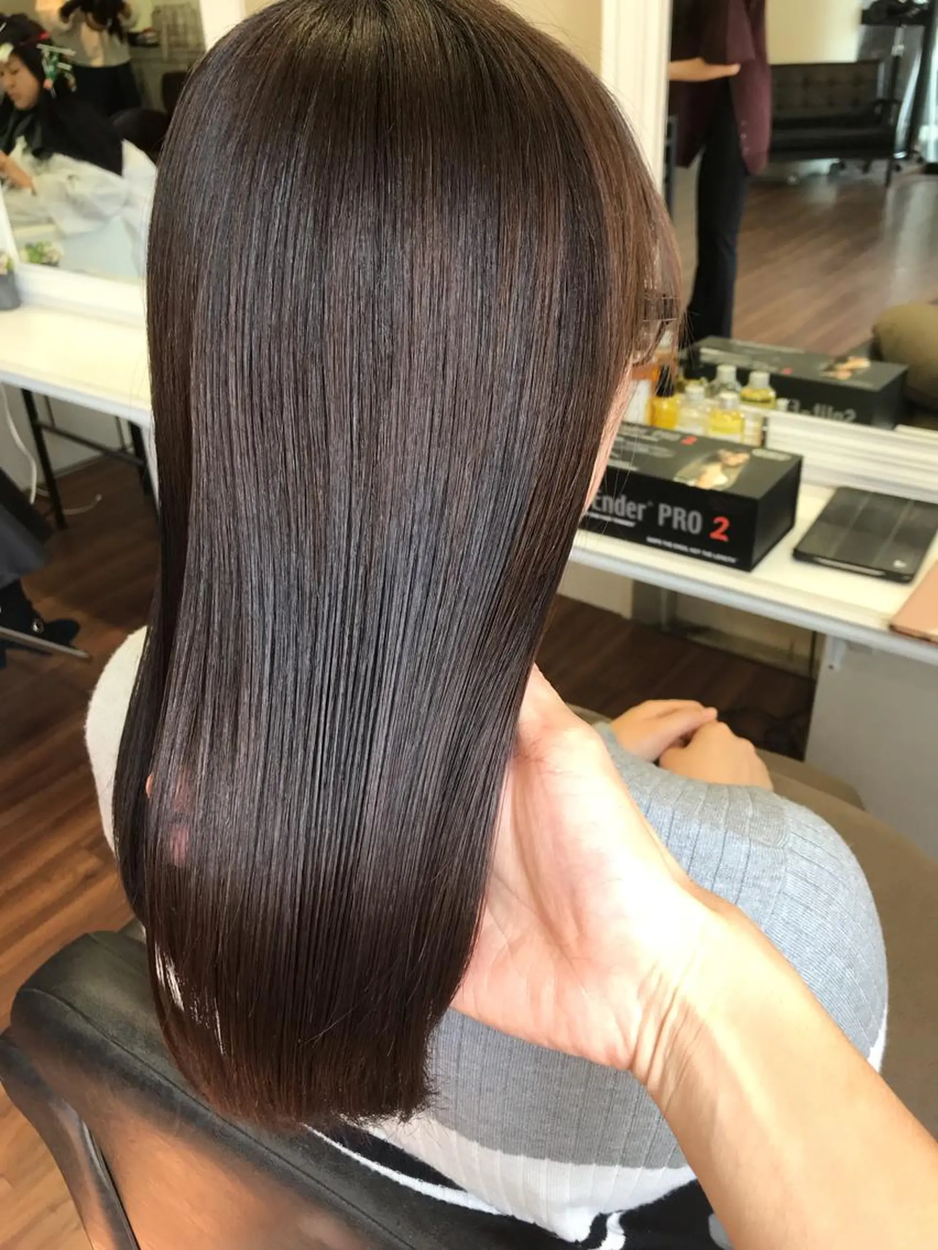 ロング カラー 髪質改善 トリートメント カット ヘアカラー トリートメント 成松 勇治のヘアスタイル
