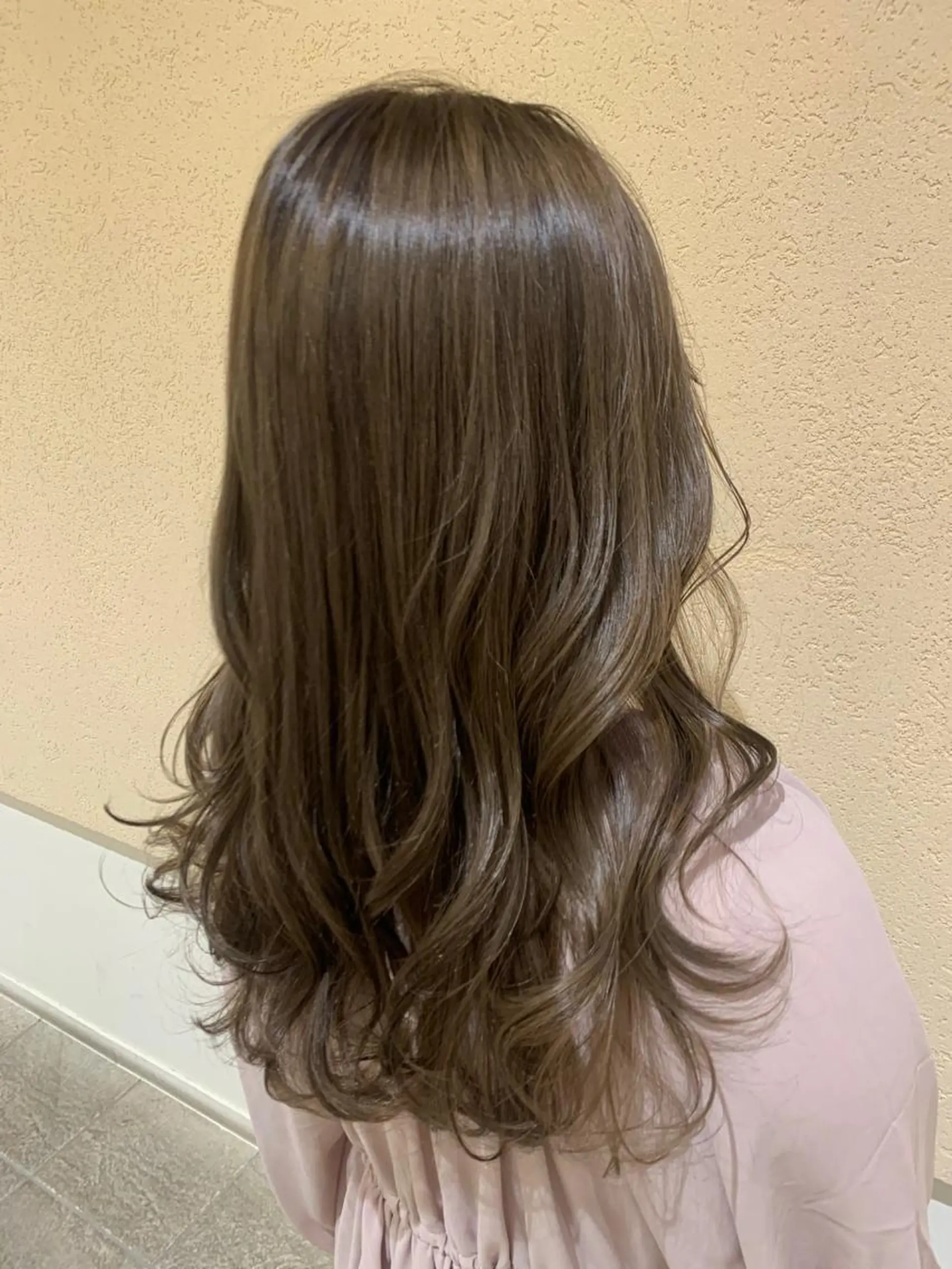 セミロング カラー シャドールーツ美容師 篠原康太のヘアスタイル