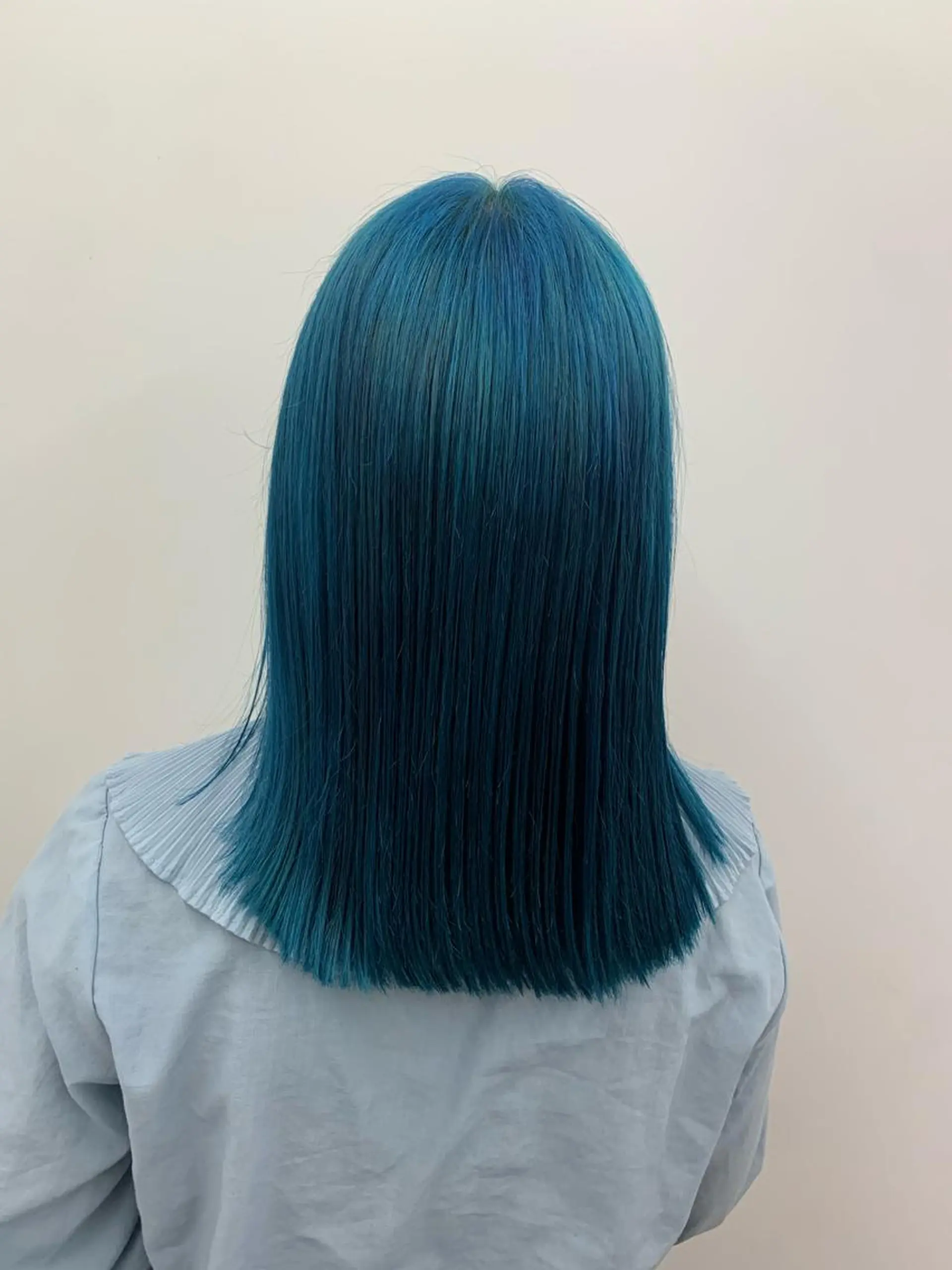 セミロング 韓国ヘア×ハイトーン AYA💫のヘアスタイル