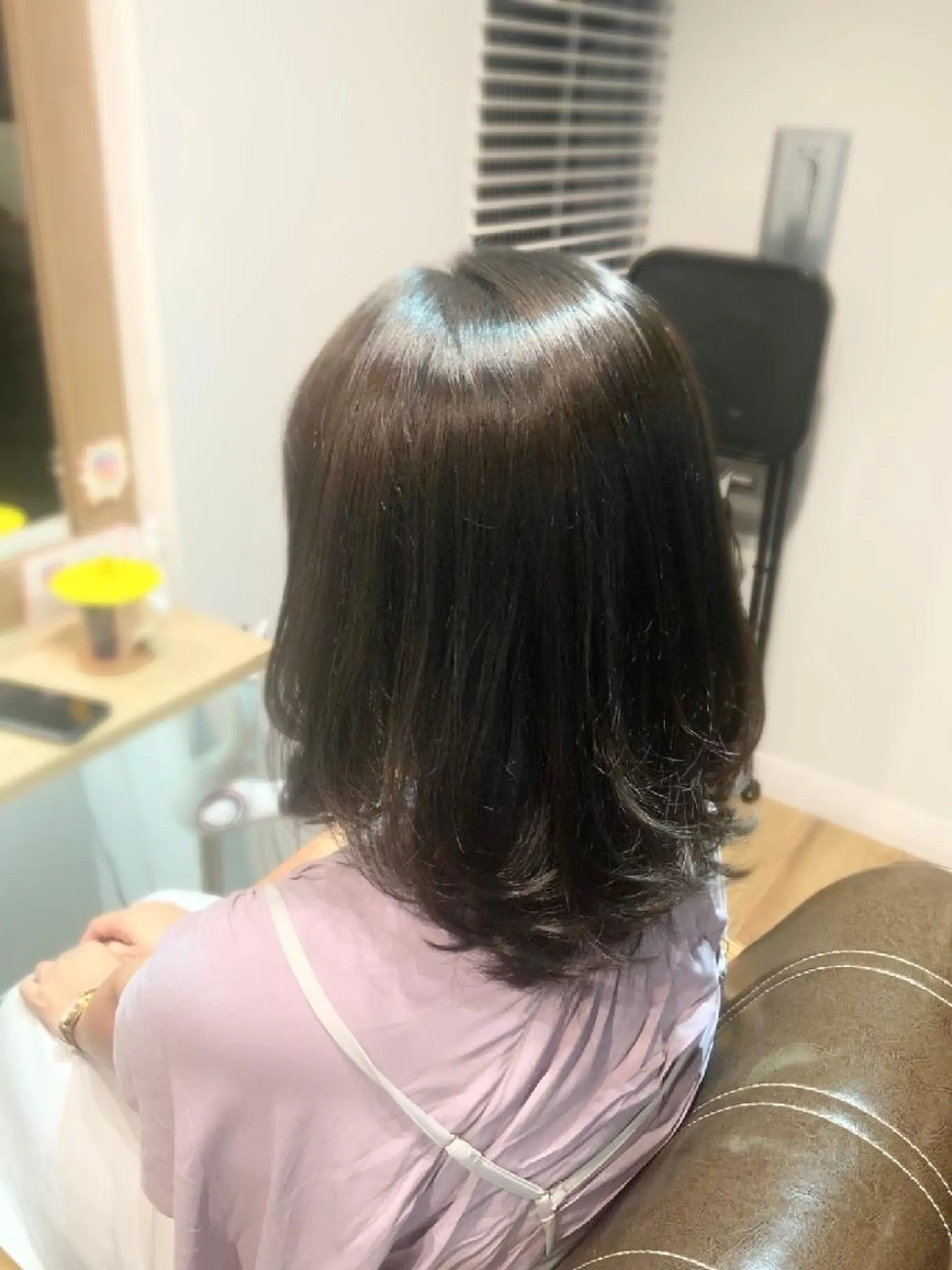 カラー アッシュ アッシュグレー アッシュグレージュ グレージュ ヘアカラー トリートメント 堀 望美のヘアスタイル