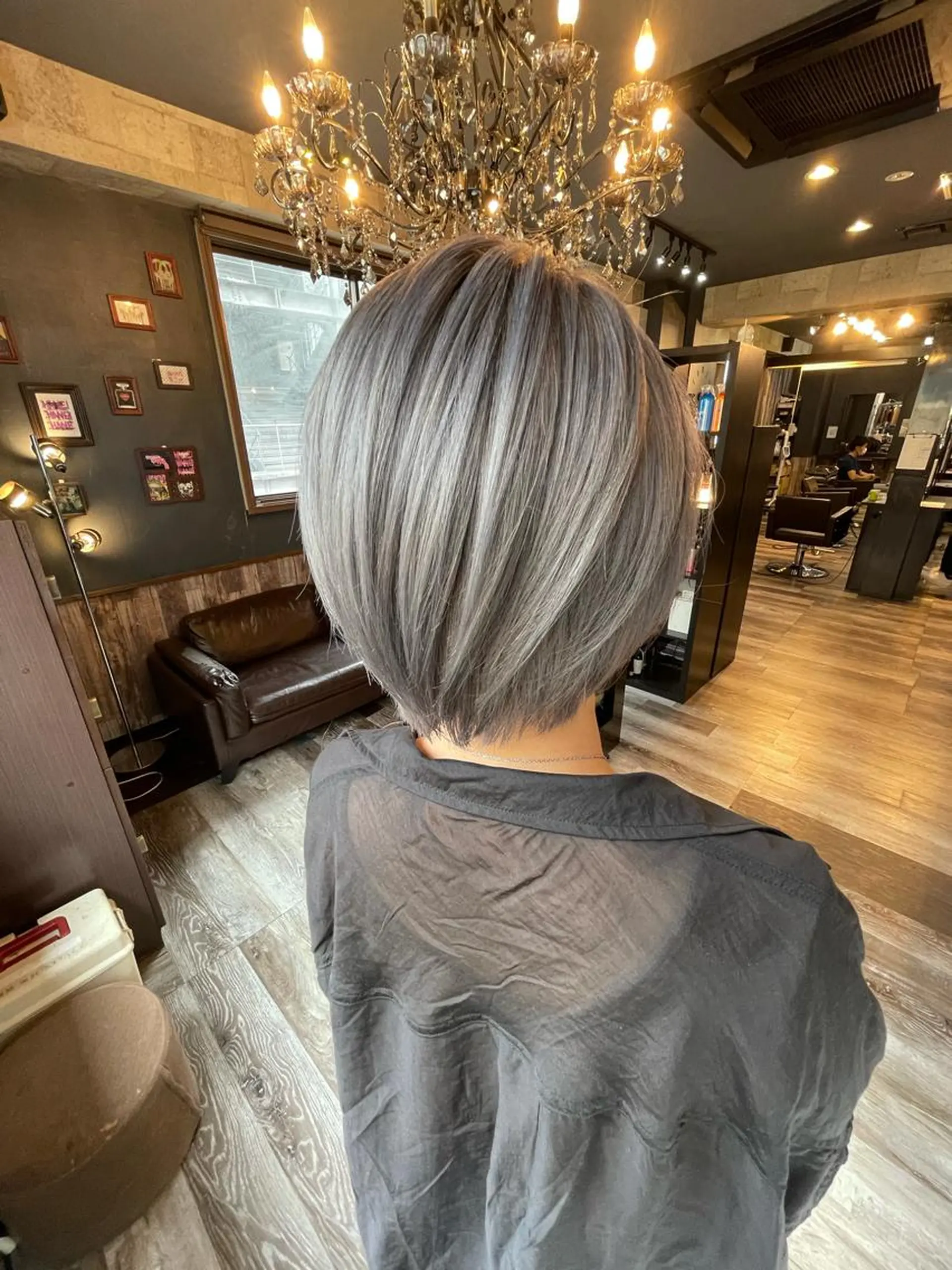 ショート シールエクステ ボブ エクステ 外国人風カラー ハイライト カット ヘアカラー トリートメント KIRA スズキ タクヤ／店長のヘアスタイル
