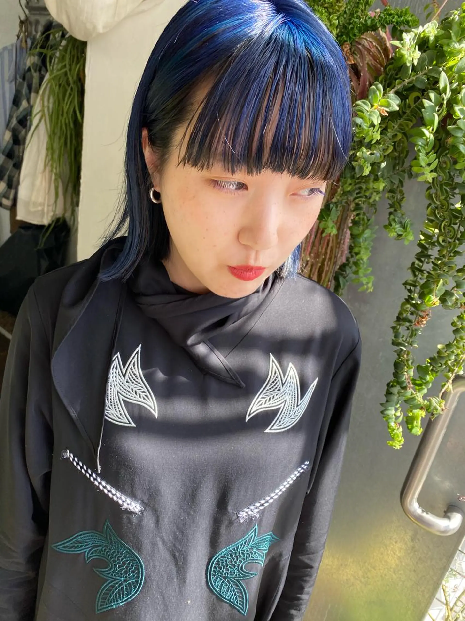 ミディアム カラー バレイヤージュ ブリーチ ケアブリーチ ダブルカラー グラデーションカラー カット ヘアカラー トリートメント qiie/長友 インナーカラーのヘアスタイル