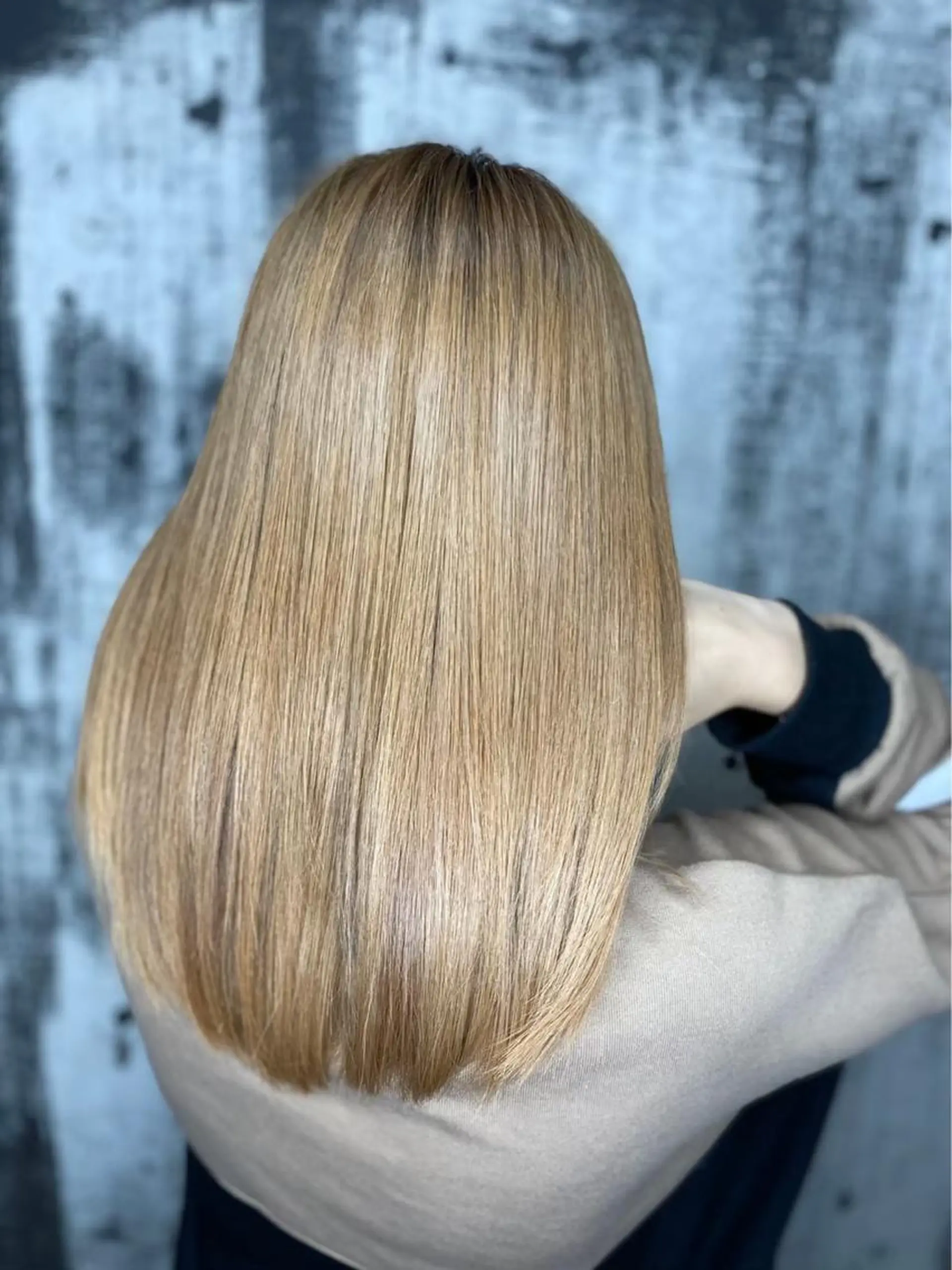 セミロング new.本川越店所属・くせ毛多毛特化 高橋　淳のヘアスタイル
