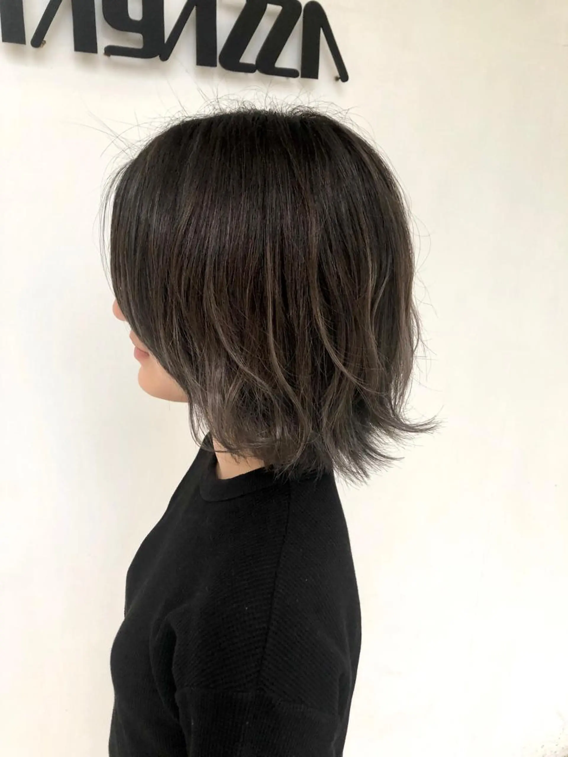 ショート カラー バレイヤージュ シルバー レイヤーカット シェアサロン　シエナ所属・東條 克義のヘアスタイル