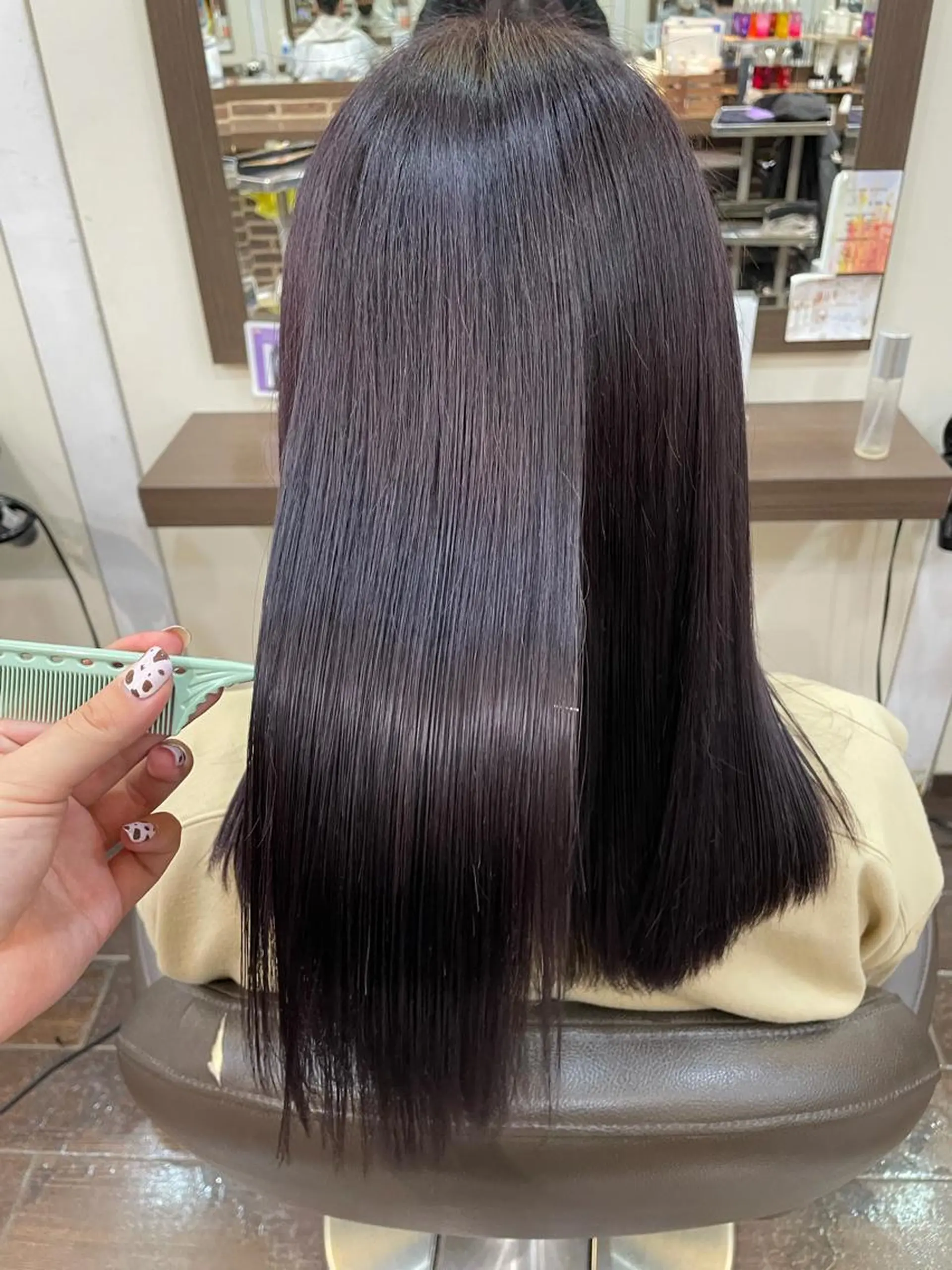 ロング 髪質改善 トリートメント ヘアカラー トリートメント ニュアンスネイル/ ボブ/まちゃこのネイルデザイン