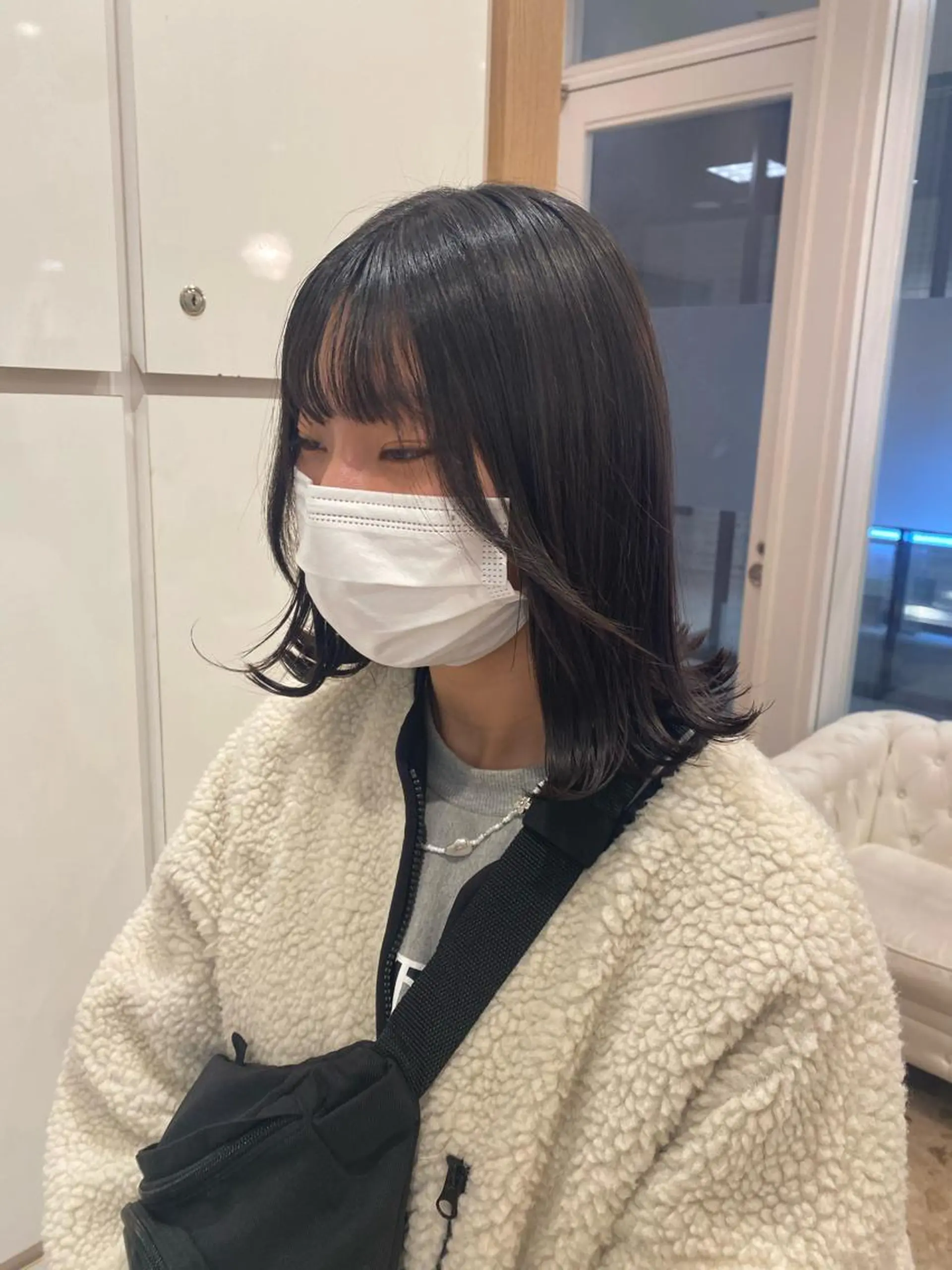 ミディアム カラー ヘアアレンジ 切りっぱなしボブ ベージュカラー ハイトーンカラー インナーカラー ピンクカラー 🌿ブリーチ/髪質 改善/🌿‬JINのヘアスタイル