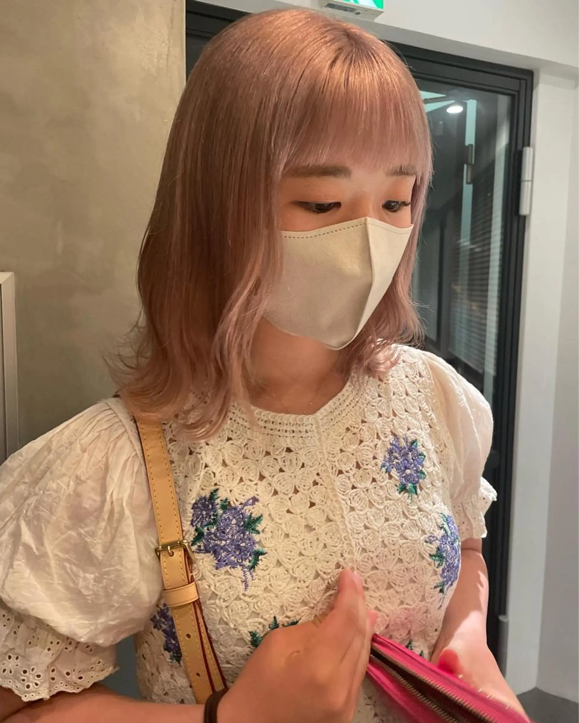 ミディアム カラー classic 新横浜所属・大人girly🛋️ 🤍yukakoのヘアスタイル