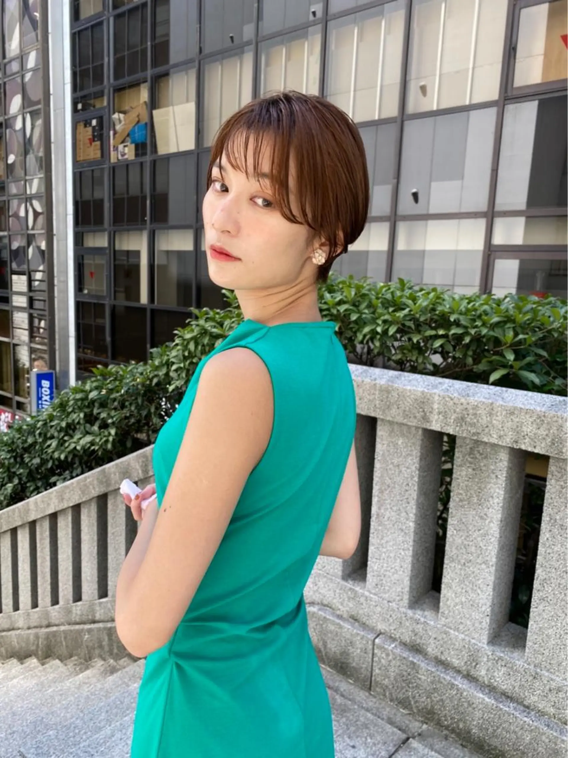 ショート カラー カット ヘアカラー トリートメント LATTE所属・垢抜け顔周り／韓国 ヘア𝑺𝒂𝒌𝒊のヘアスタイル