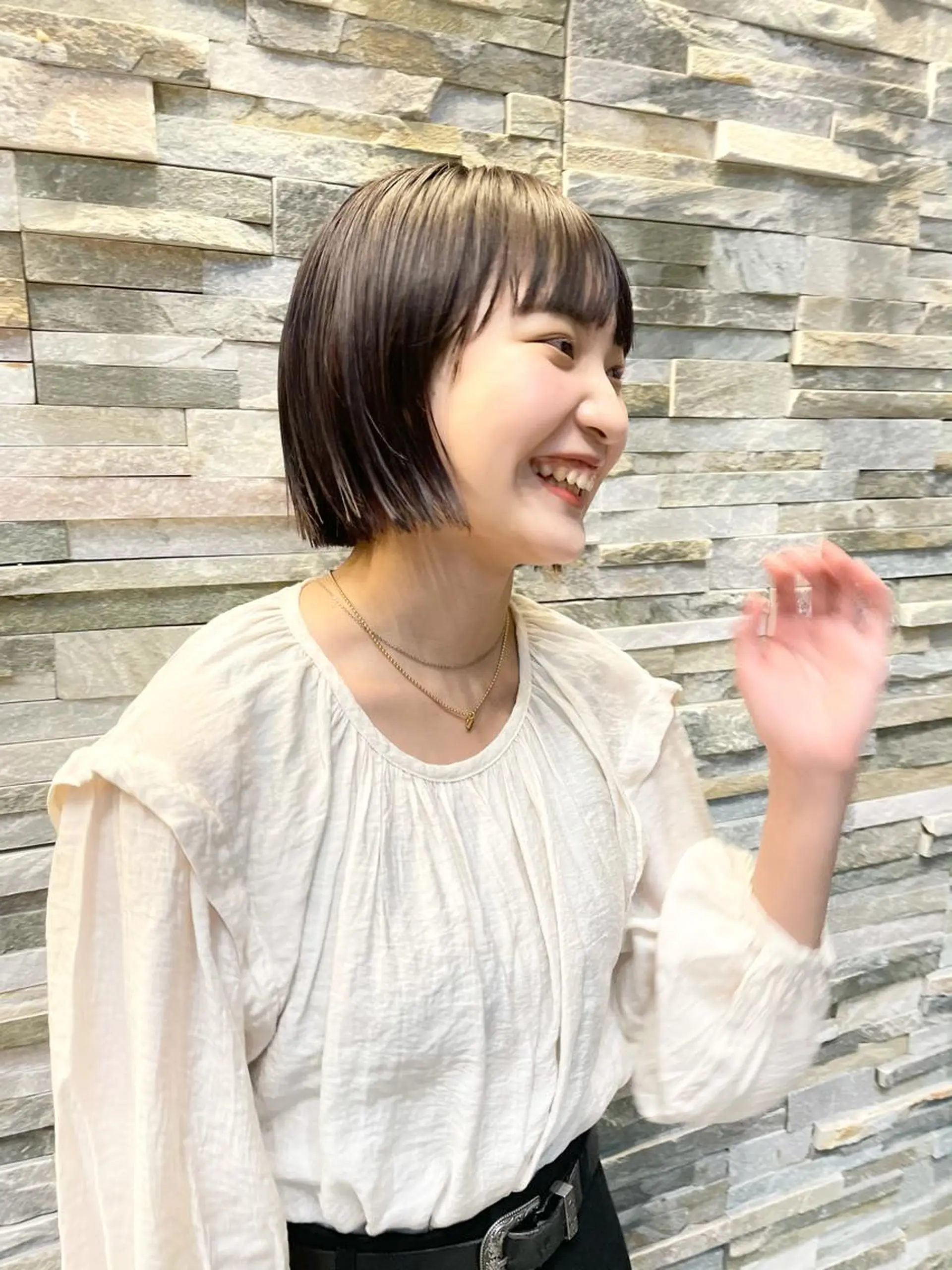 ミディアム カラー パーマ ヘアアレンジ キッズ ネイル マツエク・マツパ ボブ カット ヘアカラー トリートメント tatsumi/ボブ ウルフ/レイヤーのヘアスタイル