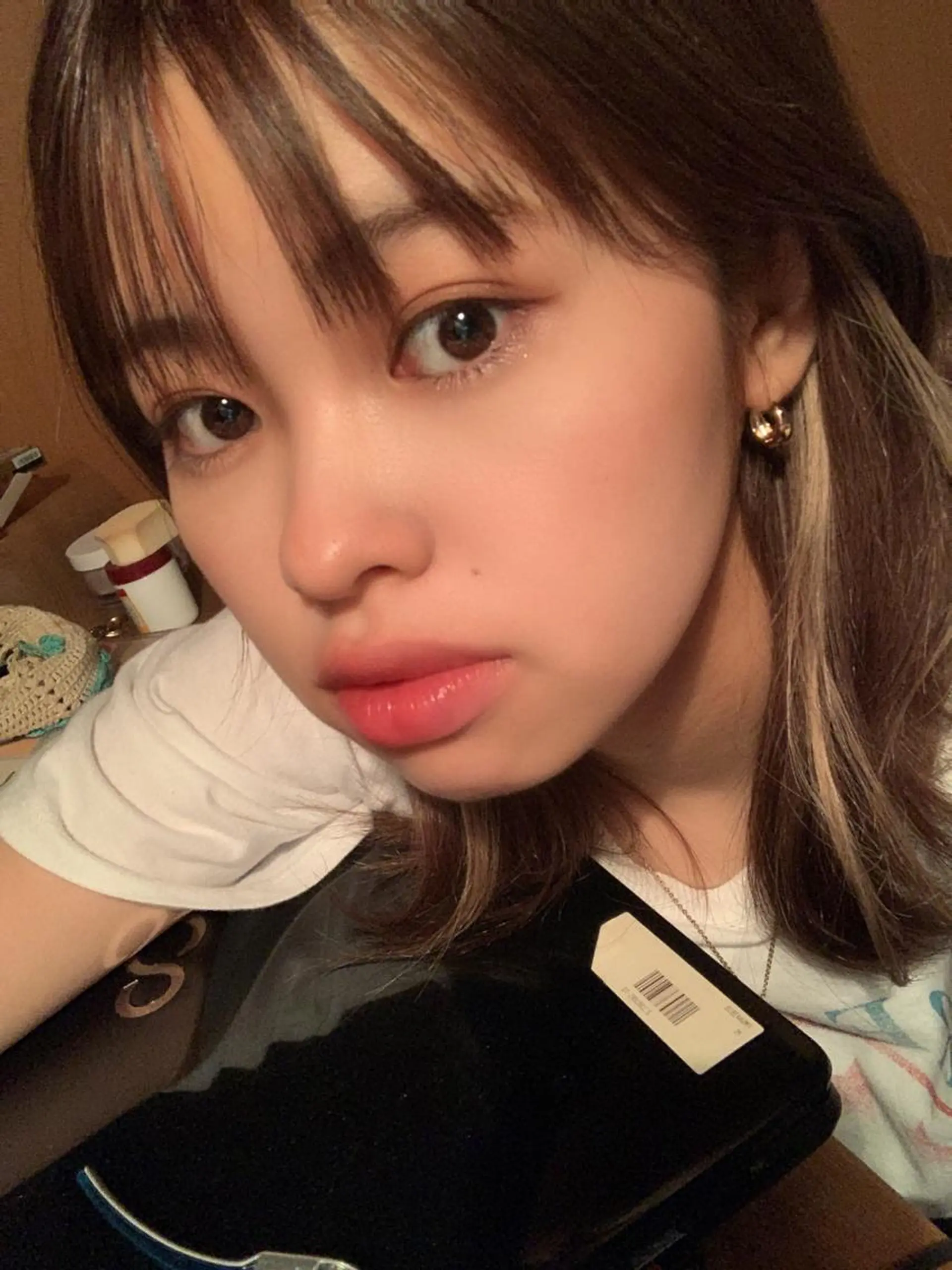 セミロング カラー ブリーチ Lunapiena所属・Lunapiena 🫧ナナのヘアスタイル