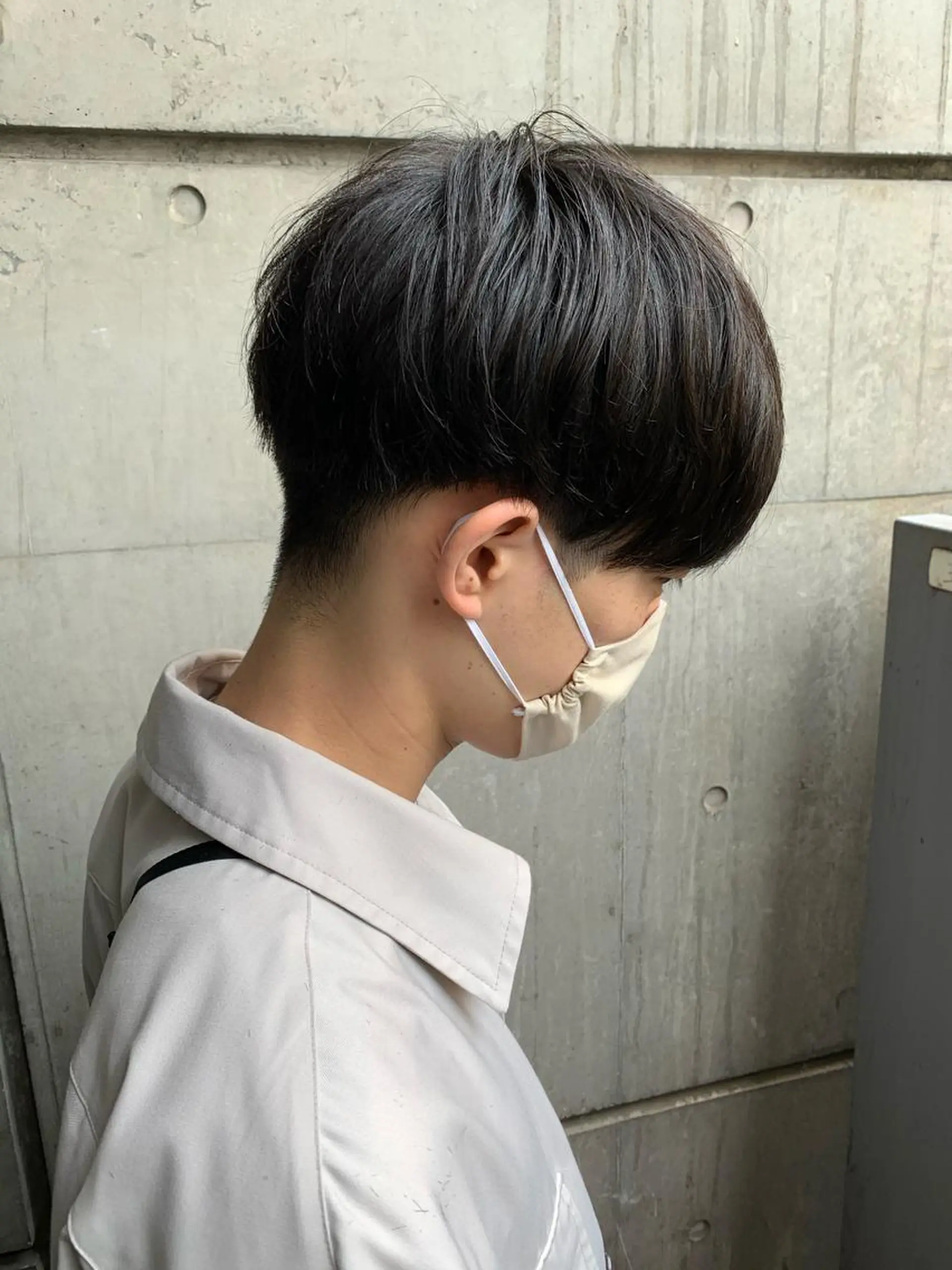 ショート 透け感ベージュ /ミハルのヘアスタイル