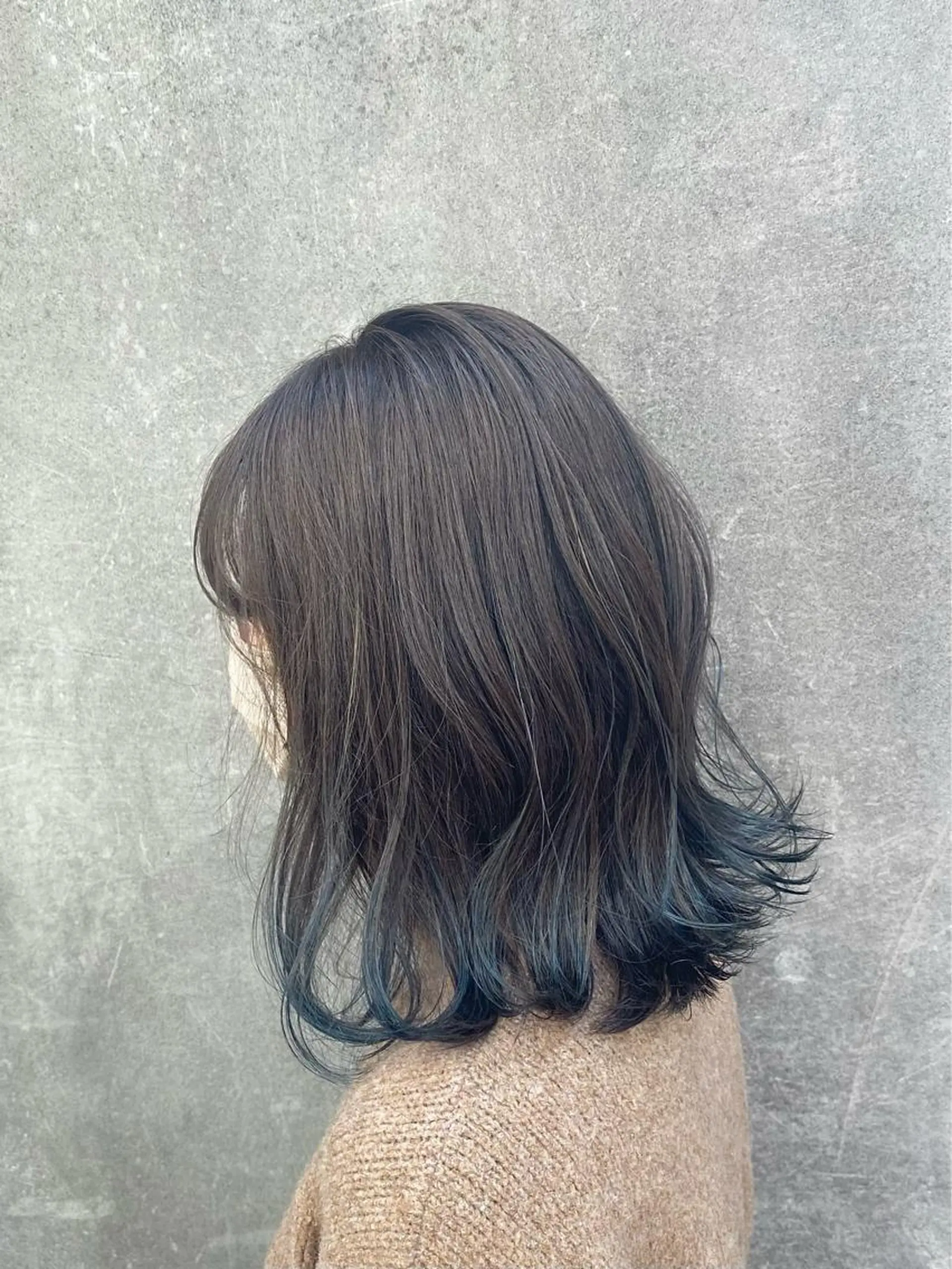 ミディアム ヘアカラー motel所属・モデルや芸能人も通う ✨マンツーマンサロンのヘアスタイル