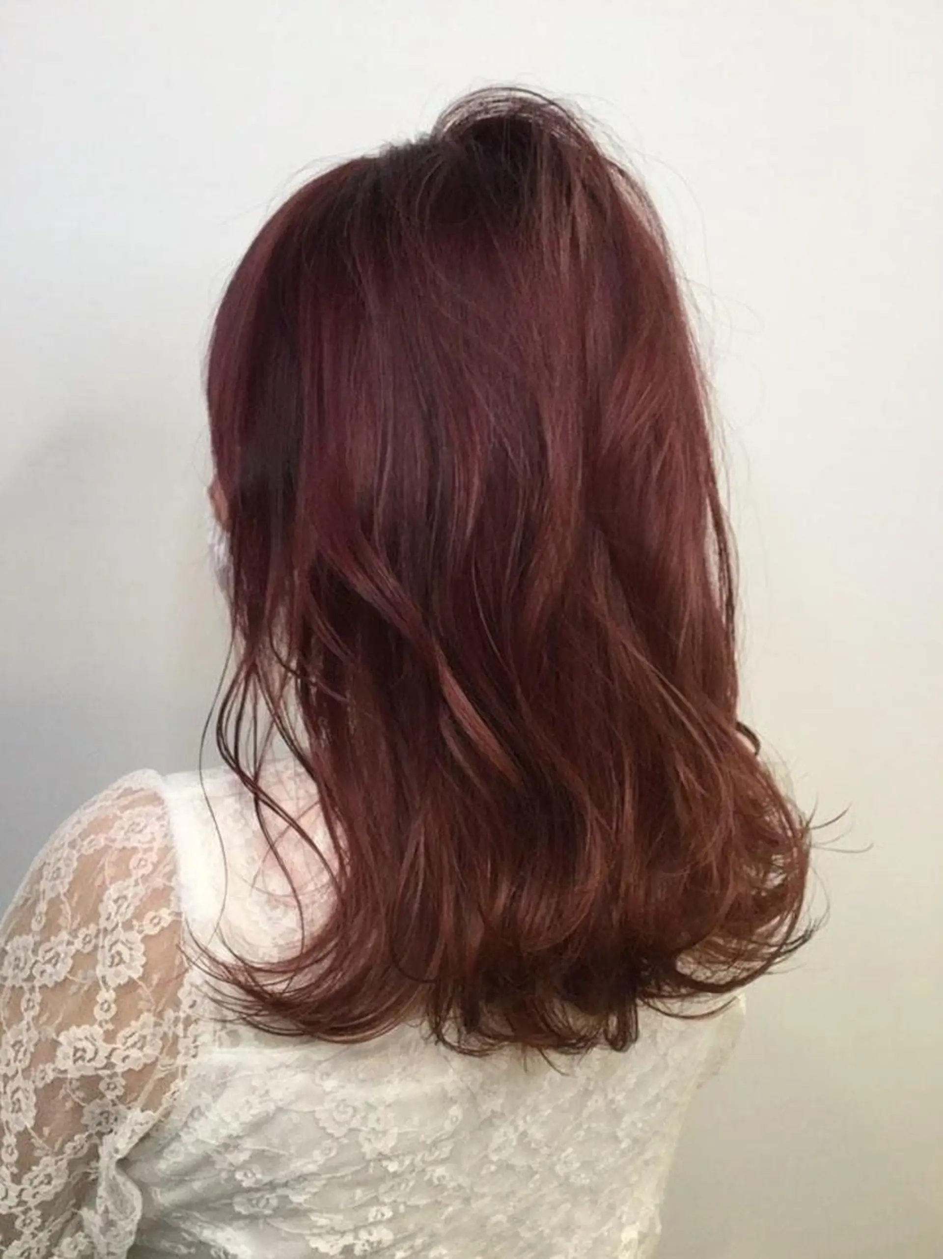 ミディアム ヘアカラー トリートメント ブリーチ/ヘアケア/ 艶髪/イギチハルのヘアスタイル