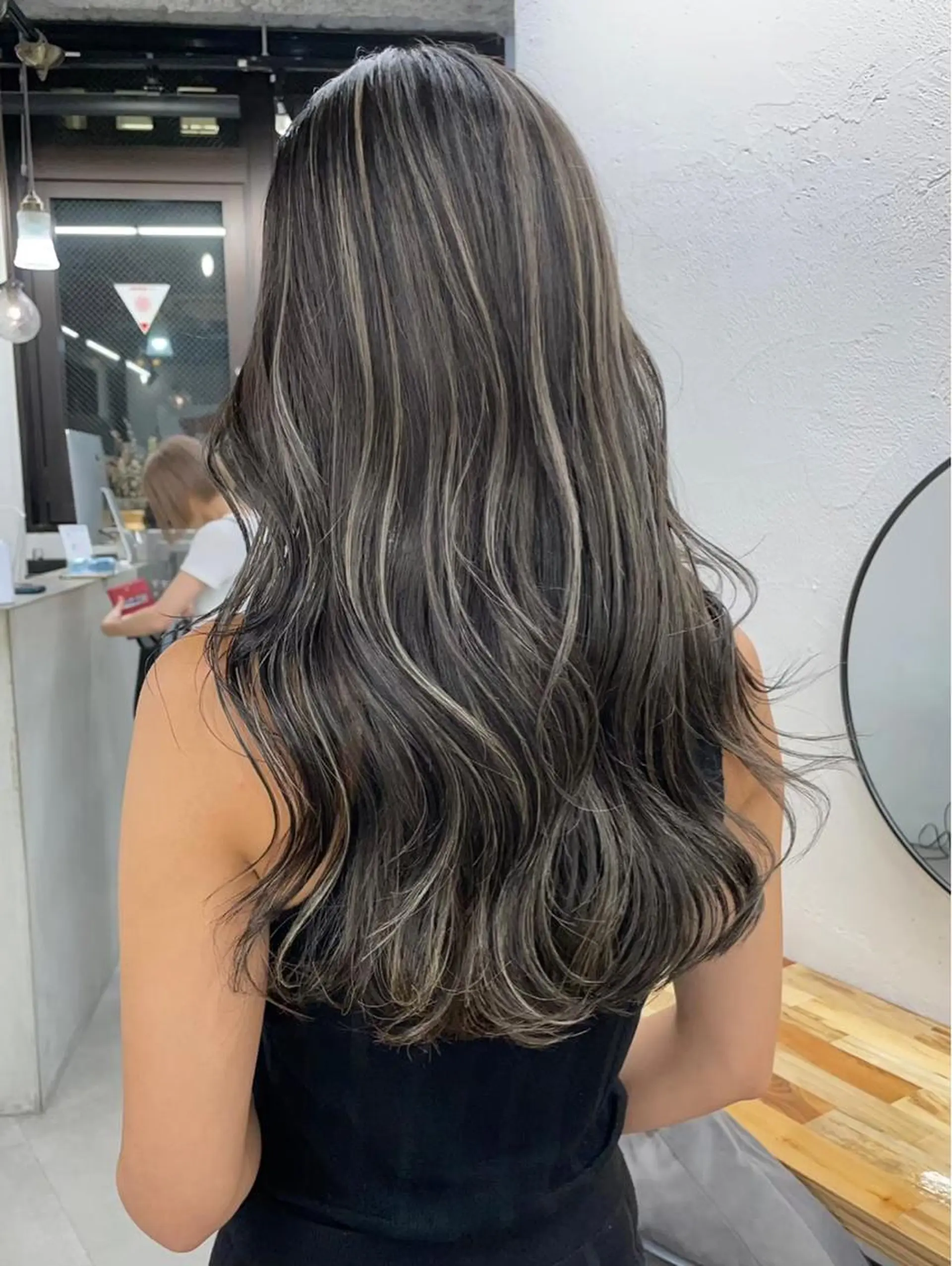 ロング ヘアアレンジ ハイライト カット ヘアカラー 🫧透明感カラー/ ナルハ🫧のヘアスタイル