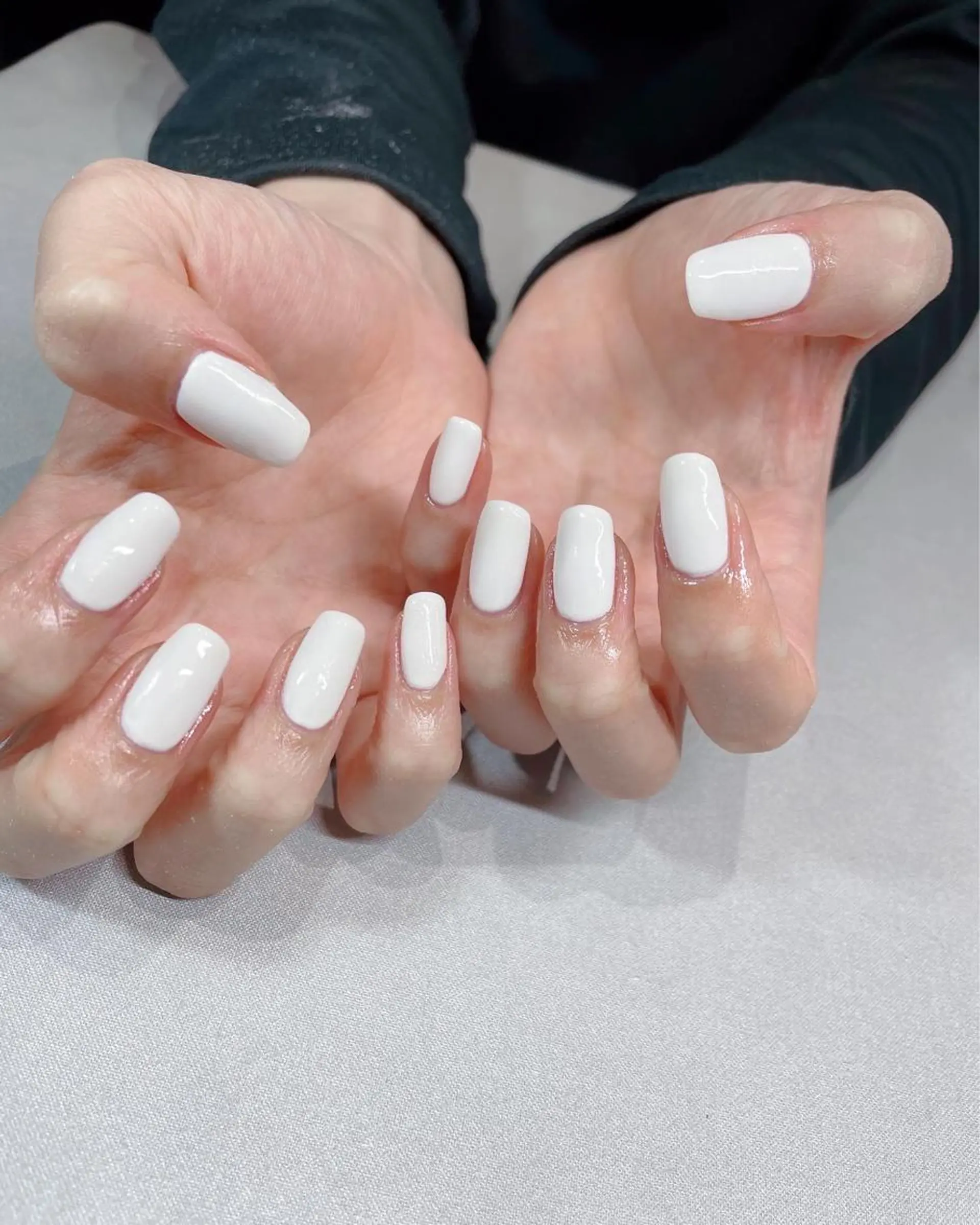 ネイル iiloo aromaworksのネイルデザイン