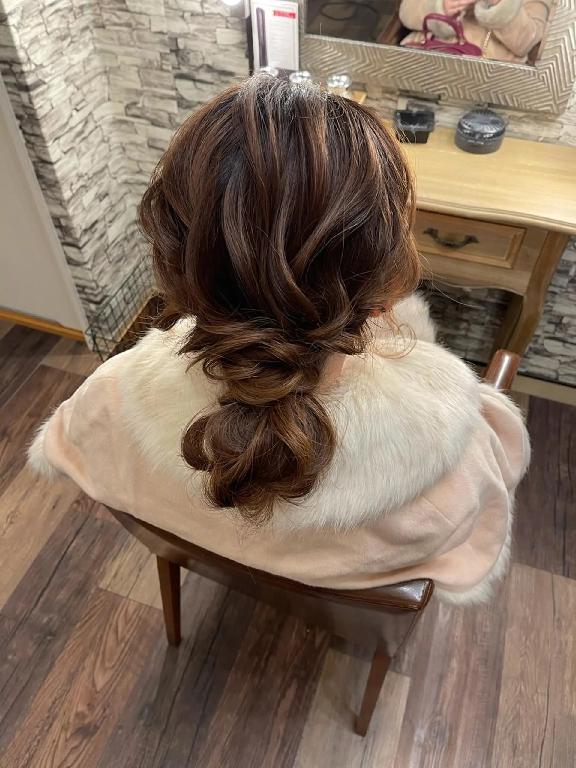 ロング ヘアアレンジ お団子ヘア hair make  Lucciのヘアスタイル