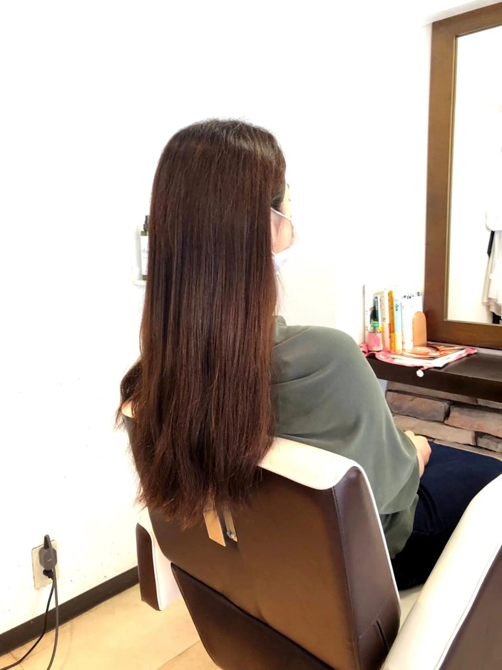 ロング カット パーマ ❤️カラーのアレルギー持ち必見❤️フリーランス美容師UMi所属・色タイプ診断 ❤️Umi❤️のヘアスタイル