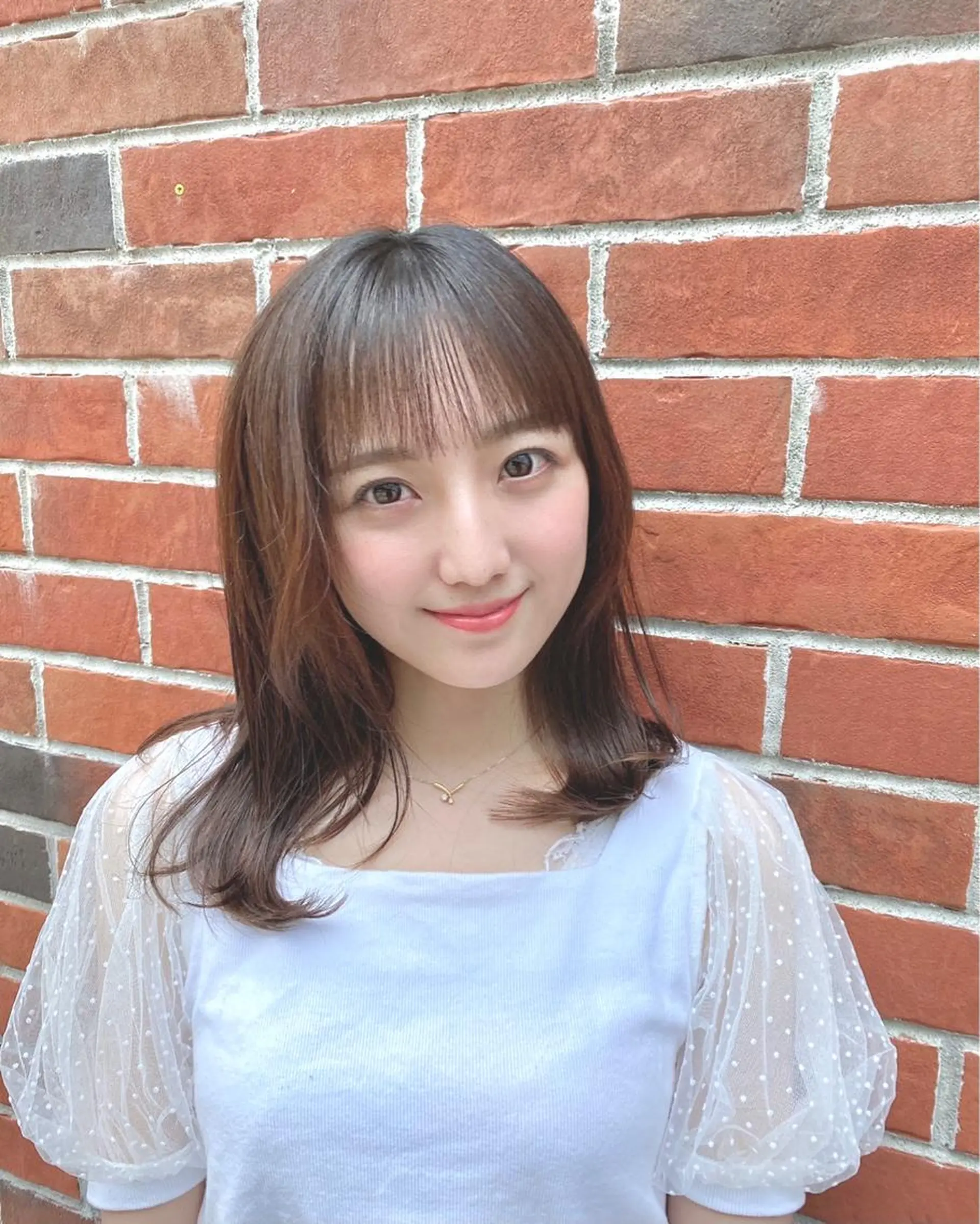 セミロング カラー 岩崎 昭憲のヘアスタイル