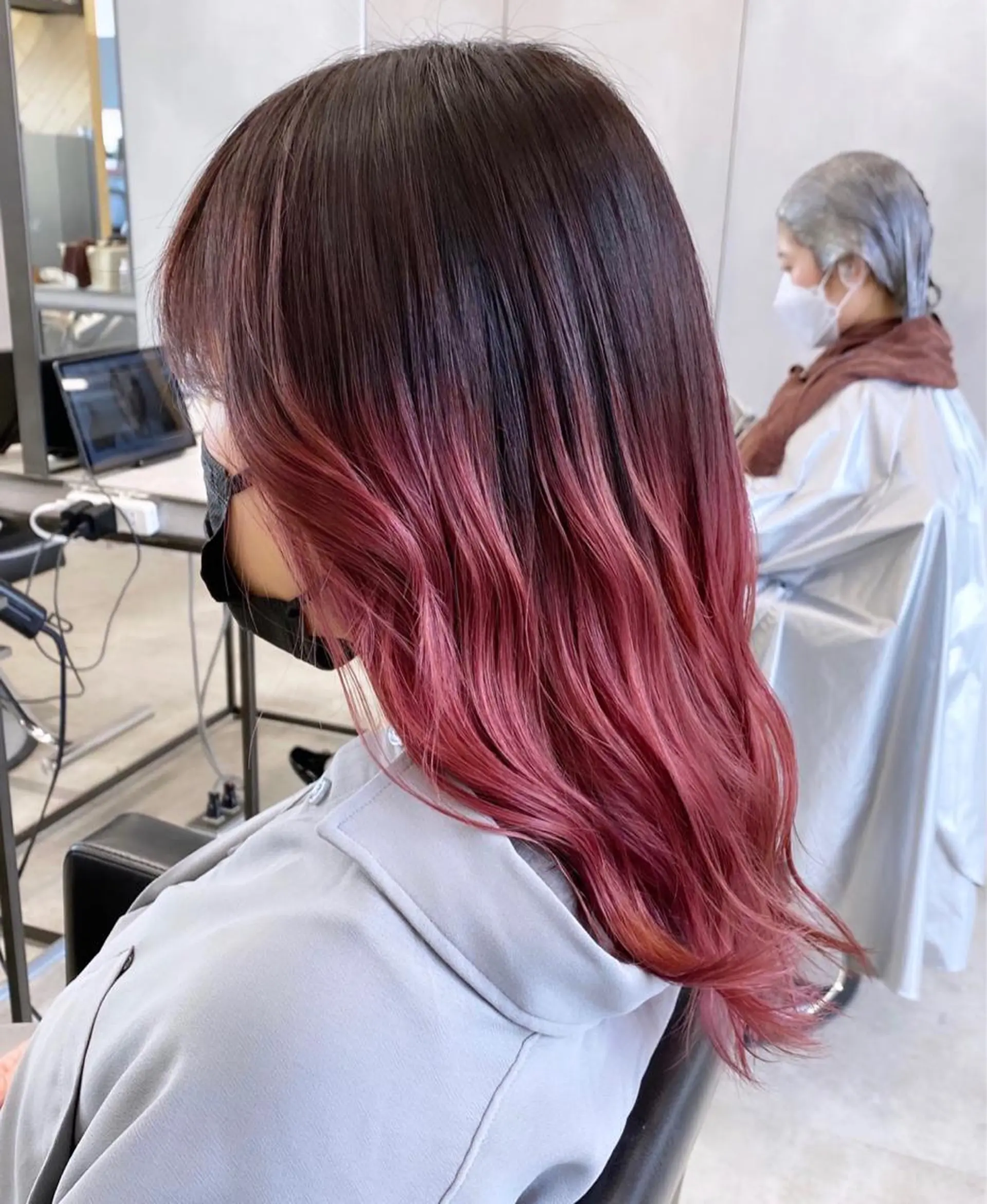 セミロング カラー カラー系/カット特化 🟠オオタキマサシのヘアスタイル