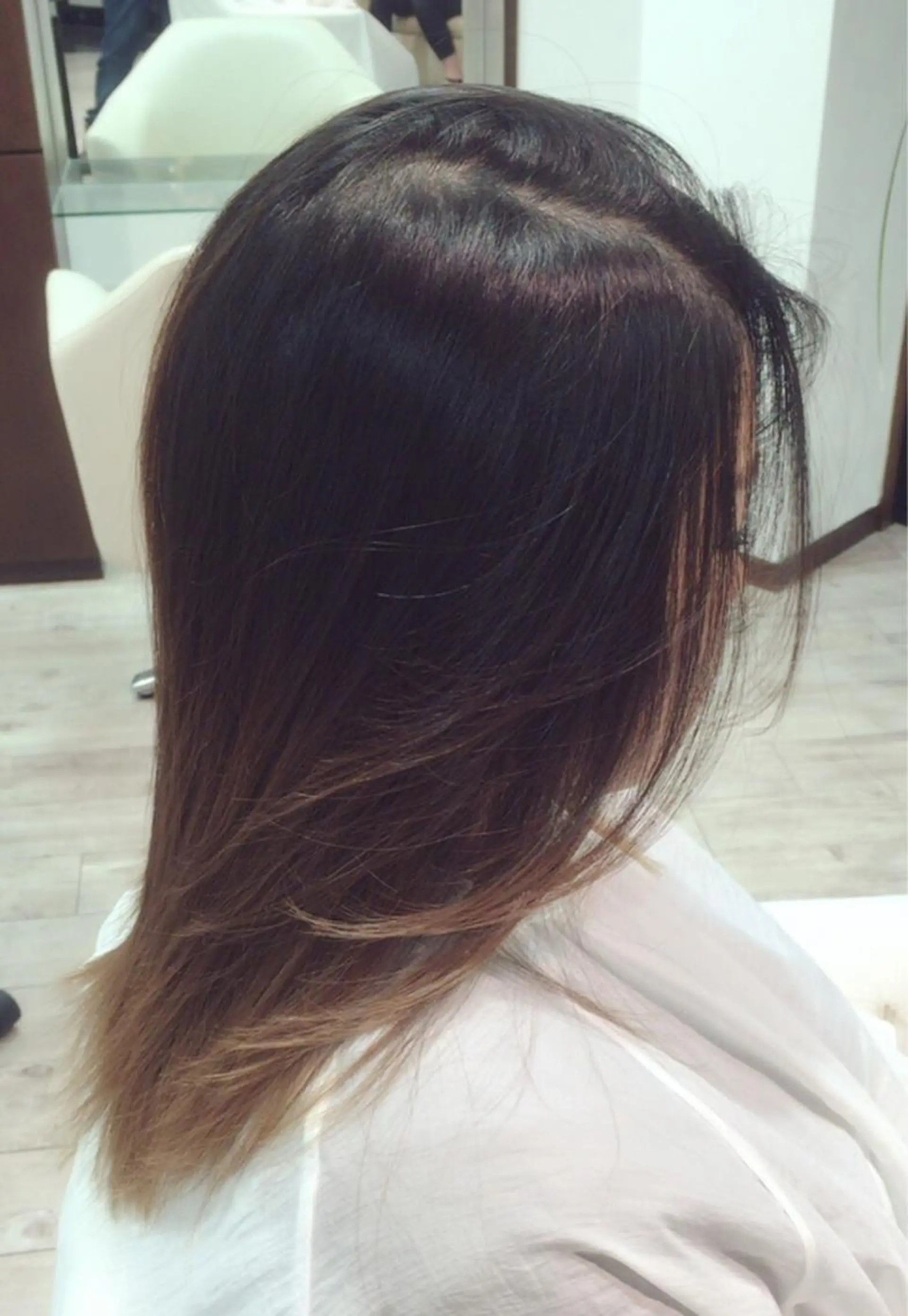 ショート ミディアム セミロング ロング カラー パーマ ヘアアレンジ メンズ キッズ ネイル まつエク Leyシェアサロン所属・KenIchi施術者 1%未満ドライカットのヘアスタイル
