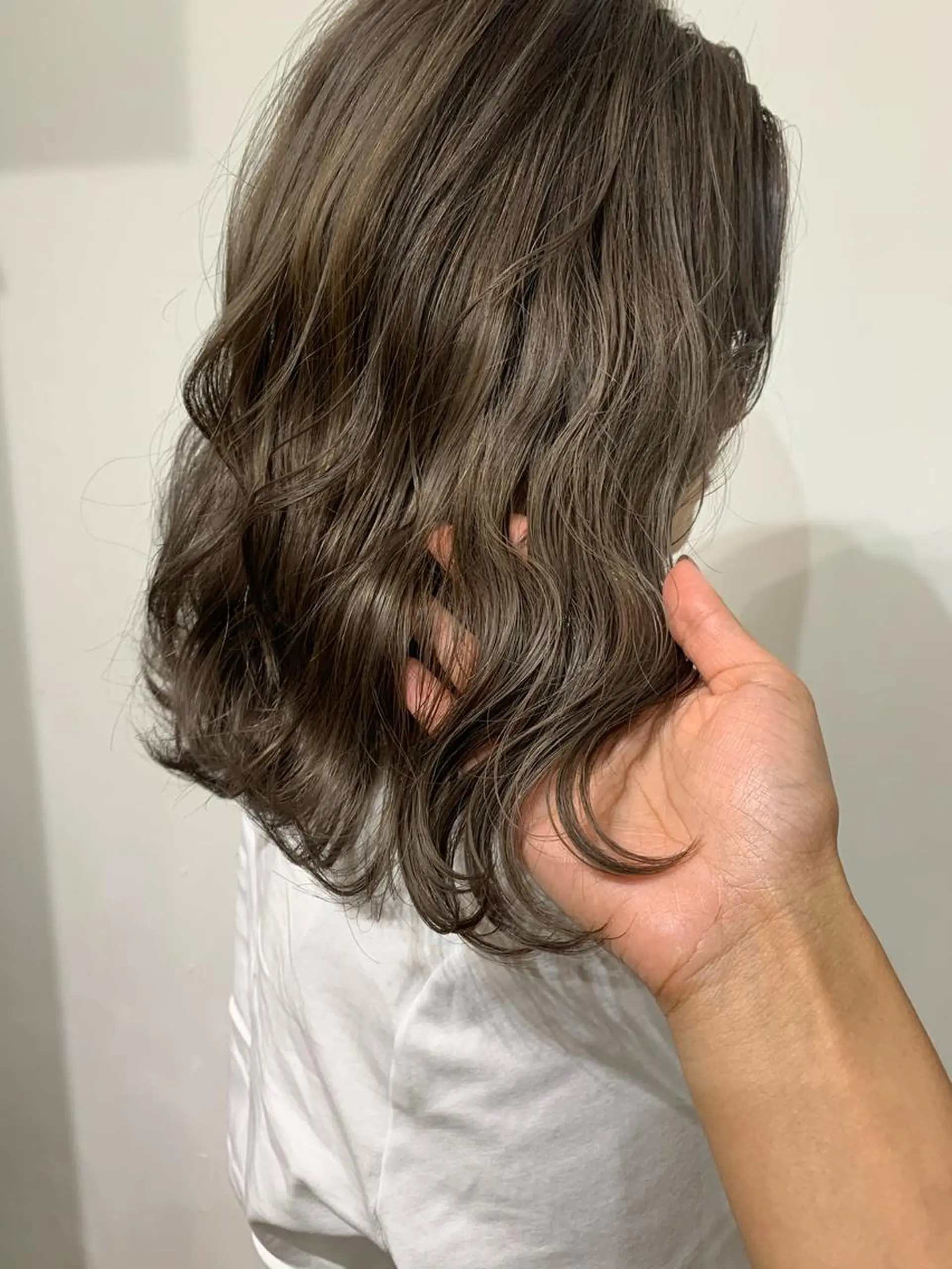 セミロング カラー ヘアカラー トリートメント レイヤー/顔周り /AKARIのヘアスタイル