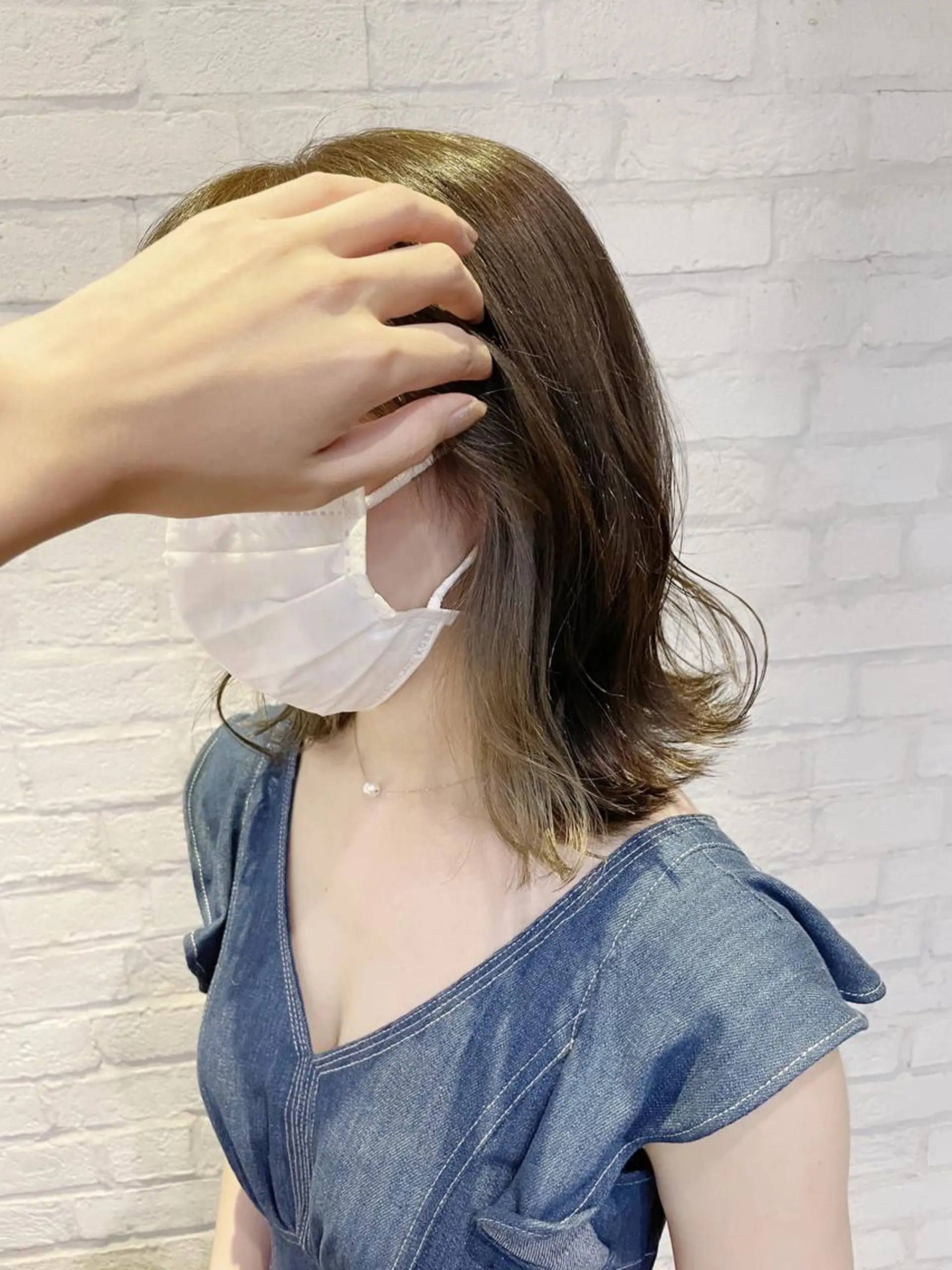 ミディアム カラー BEBE所属・ブリーチなし 透明感カラーKANAのヘアスタイル