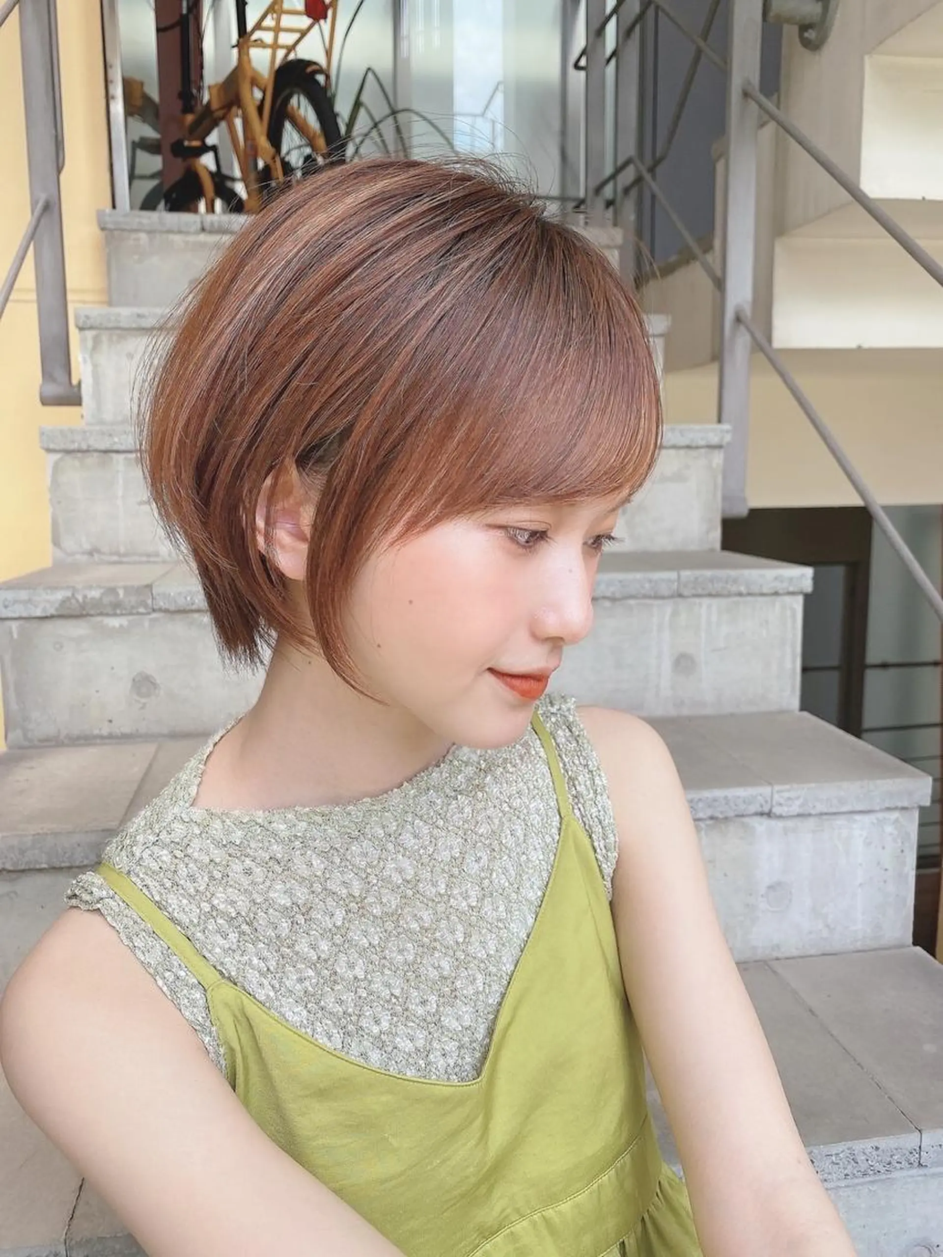 ショート カラー 切りっぱなしボブ ショートボブ ブリーチ ケアブリーチ ダブルカラー ✂️大人レイヤー✂️ 店長　渡部晃輝のヘアスタイル