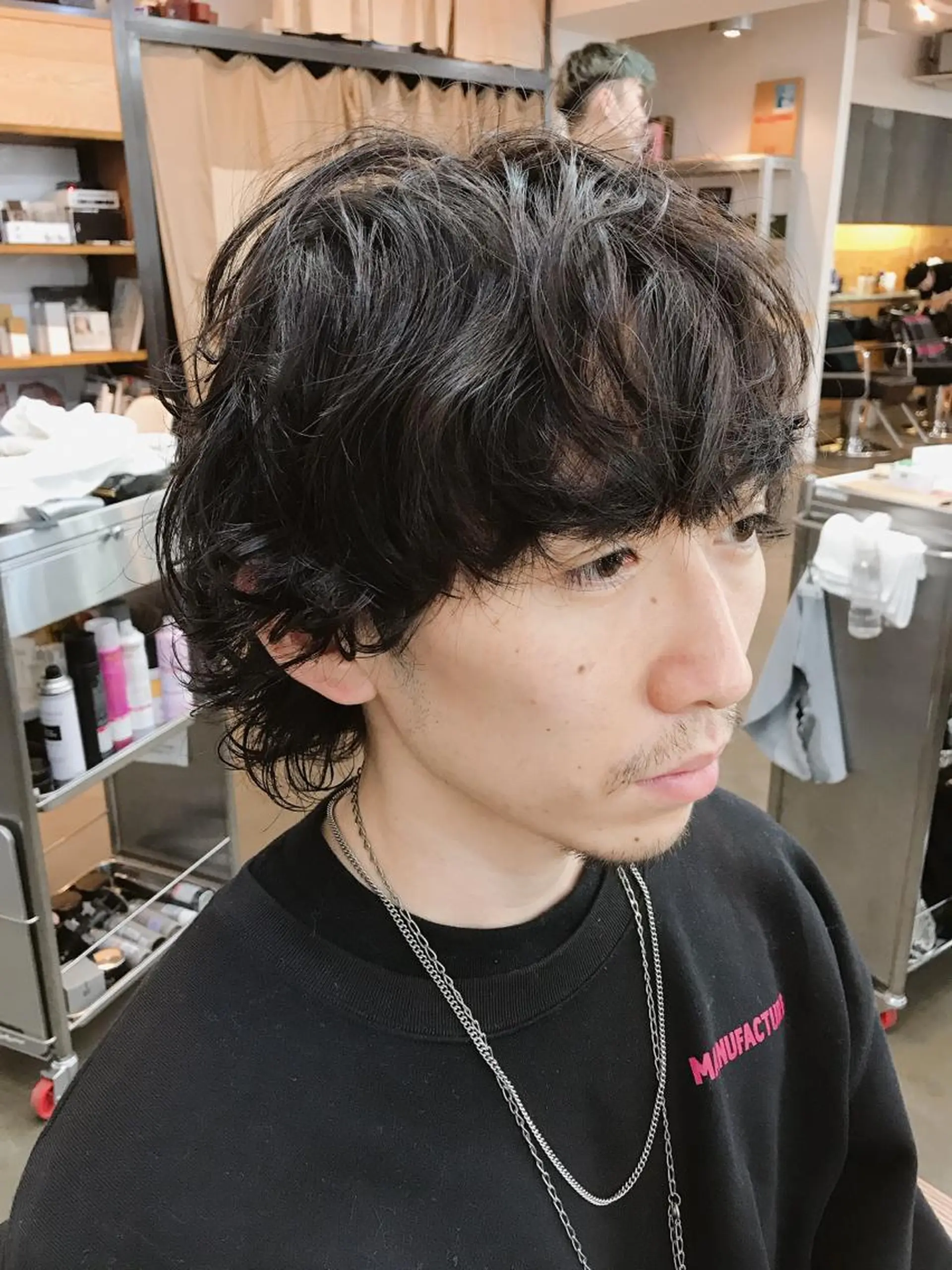 パーマ メンズ メンズパーマ メンズウルフカット ウルフカット カット ヘアカラー パーマ 縮毛矯正 トリートメント メンズパーマ タカキリョウのヘアスタイル