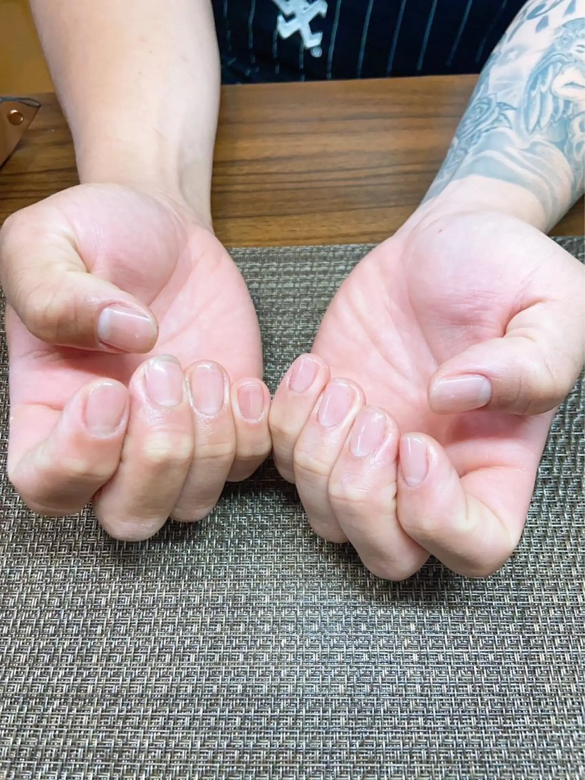 ネイル クリアネイル ジェルネイル ハンドネイル ハンドケア To__ma nailのネイルデザイン