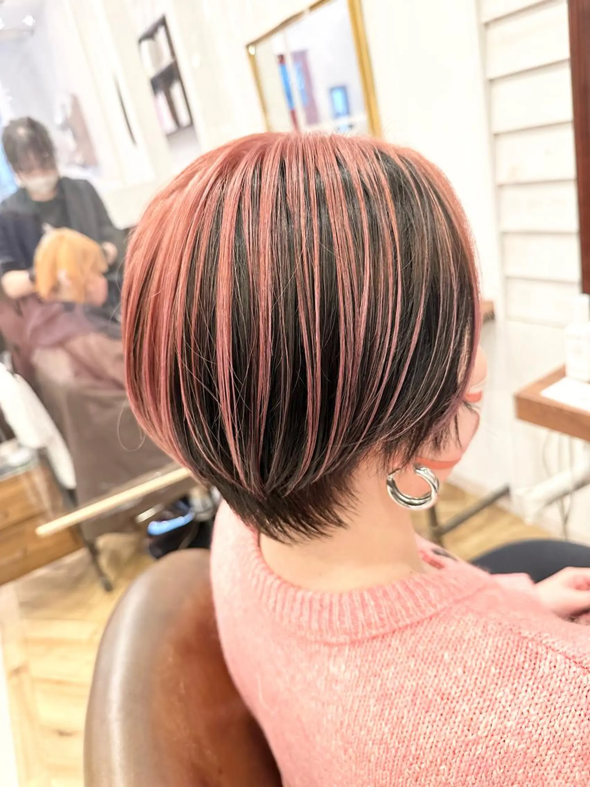 カラー デザインカラー 阿部 胡春のヘアスタイル