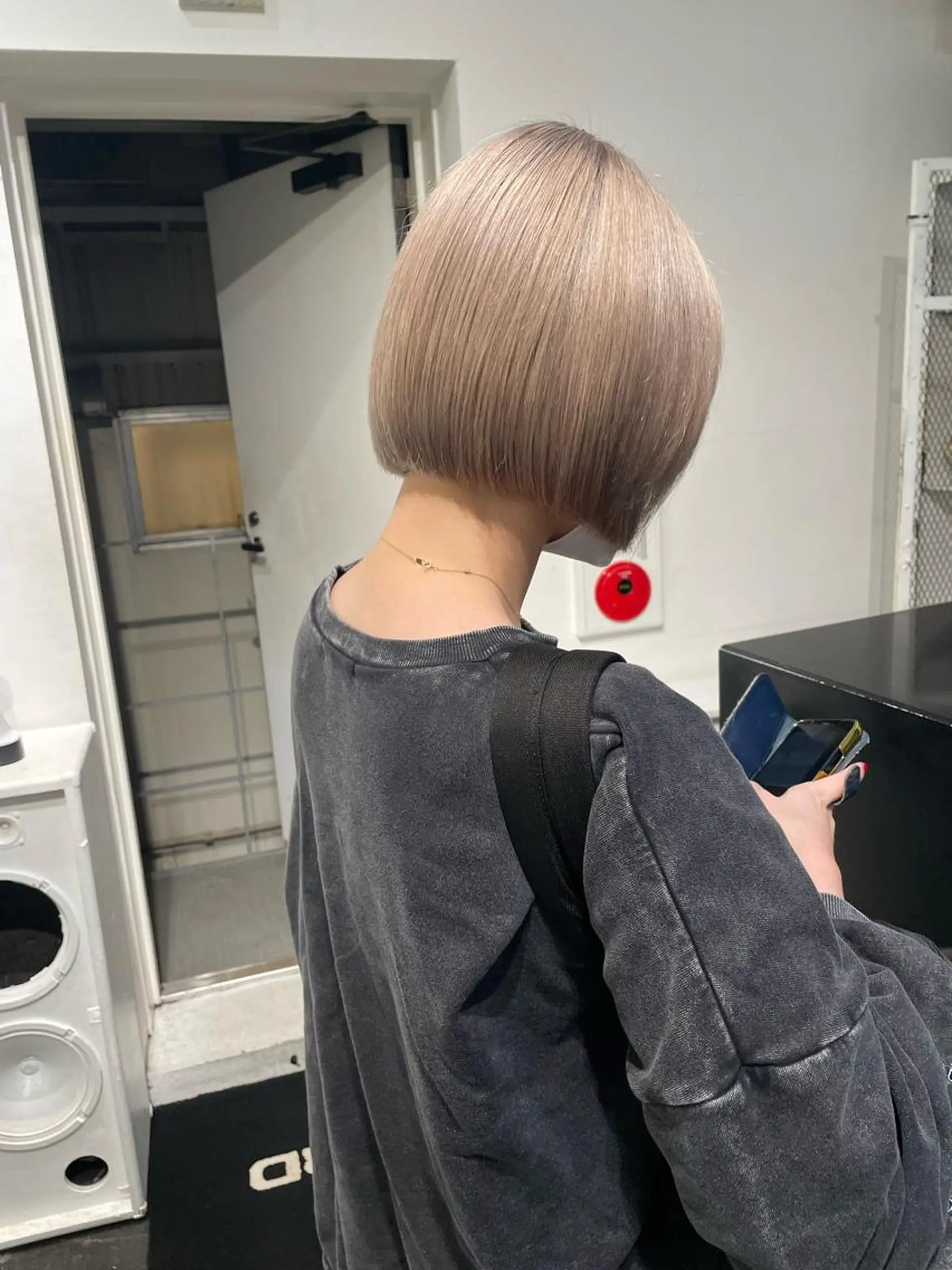 ショート カラー パーマ ヘアアレンジ メンズ キッズ ネイル マツエク・マツパ アイブロウ メンズブリーチ ブリーチ ブロンド ピンクカラー カラーマツエク 艶ハイトーン/ヘア アレンジAYAKAのヘアスタイル