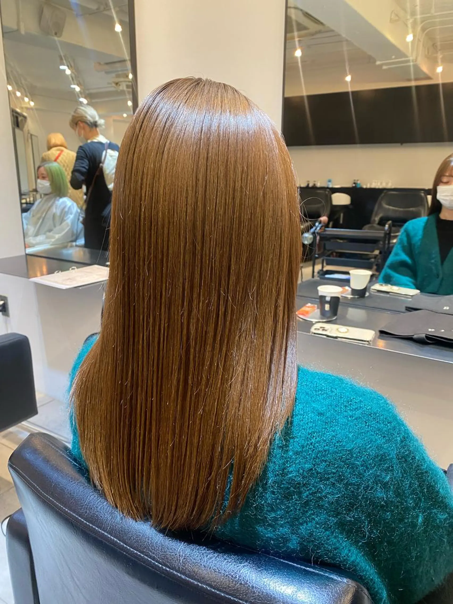 セミロング 縮毛矯正 Tomoka🐶🌟 似合わせカット✂︎のヘアスタイル