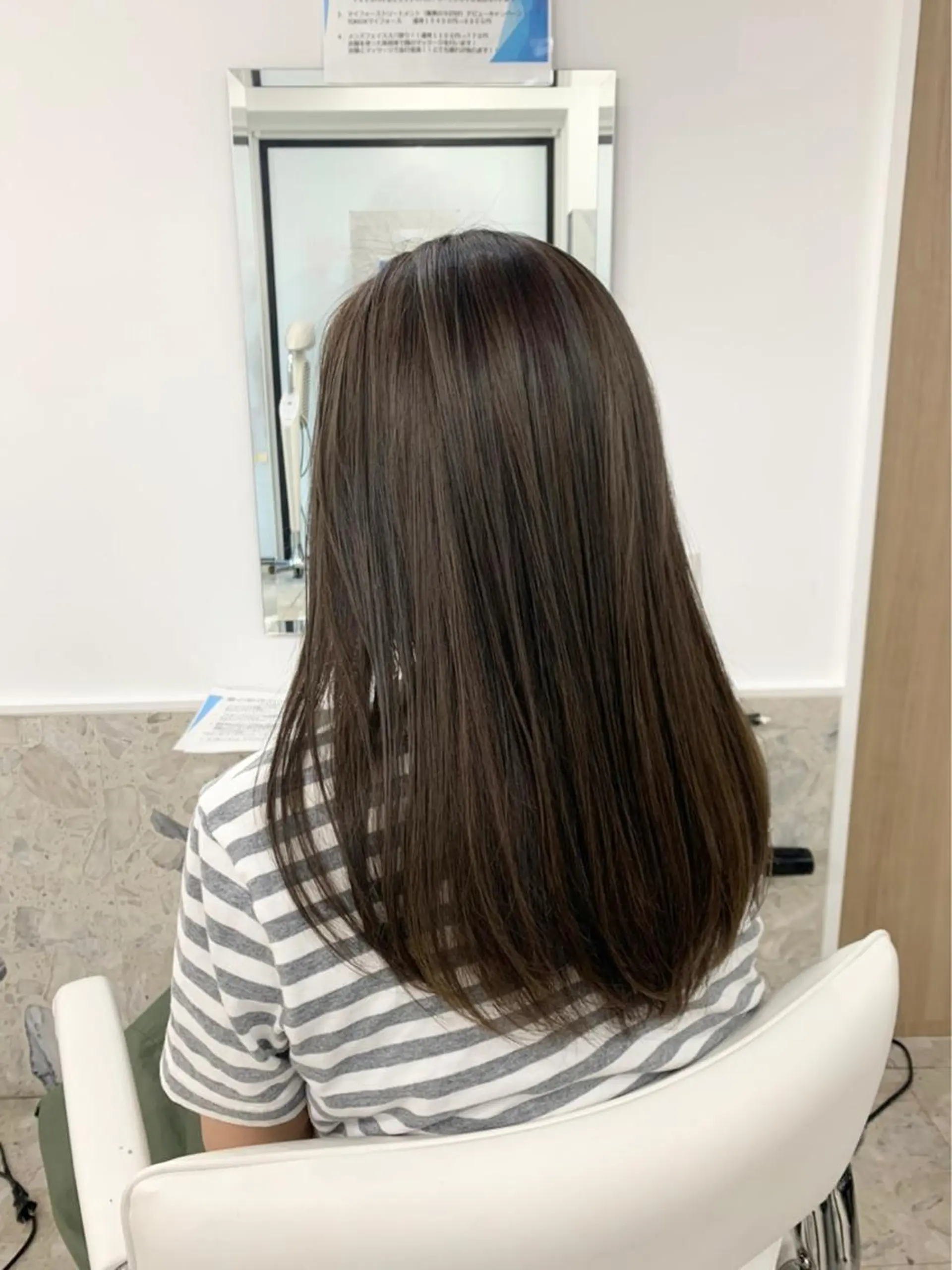 セミロング カラー 🧸縮毛矯正特化 金澤 彩香🎀のヘアスタイル