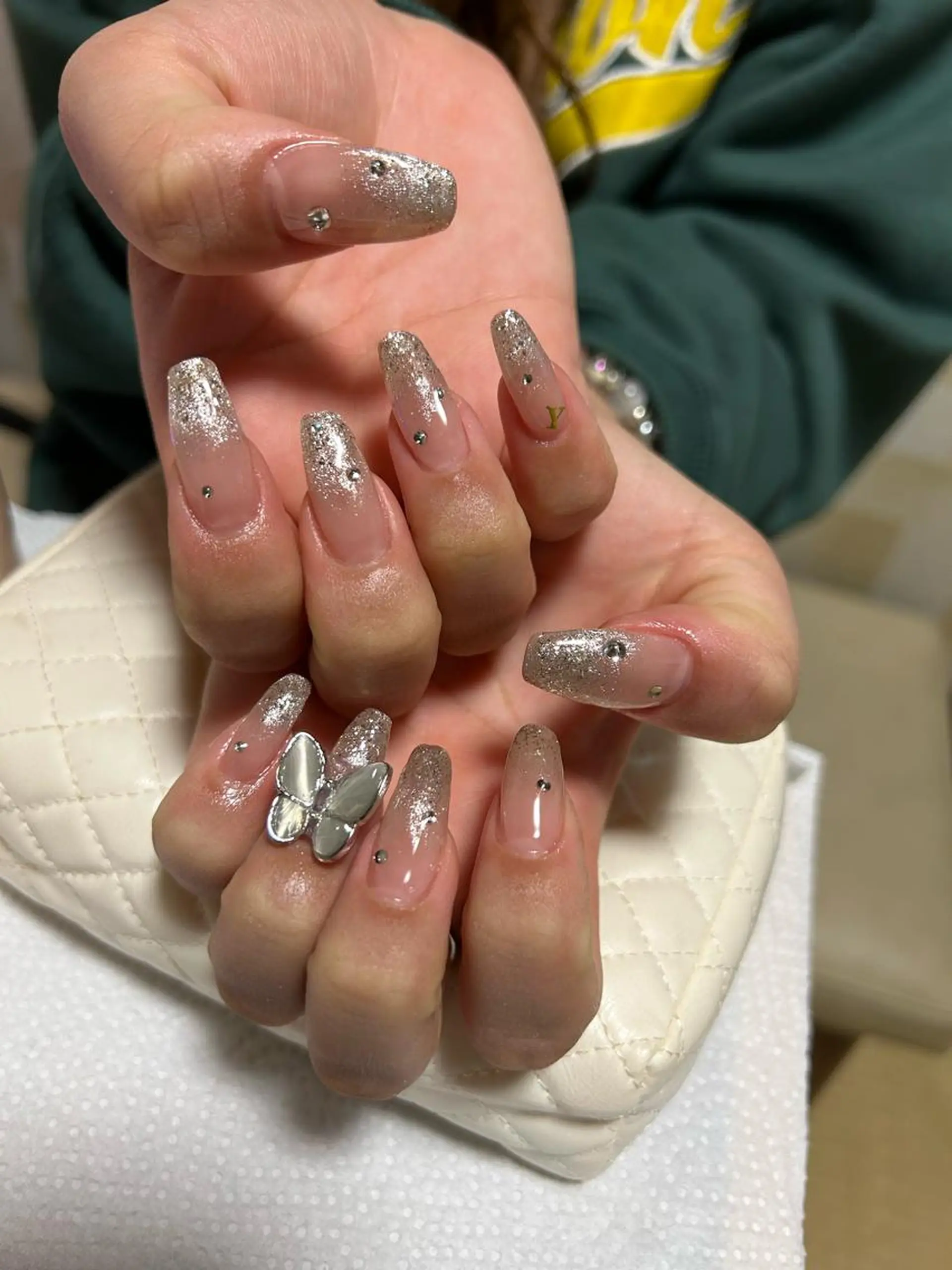ネイル グラデーション ラメ(グリッター) ラメグラデーション ロングネイル ワンカラーネイル Lala nailのネイルデザイン
