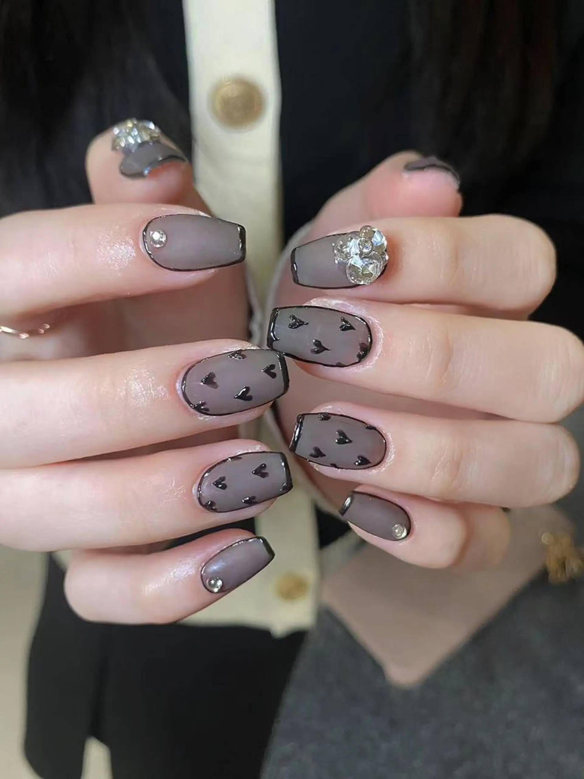 ネイル ハンドネイル Dark Honey karinのネイルデザイン