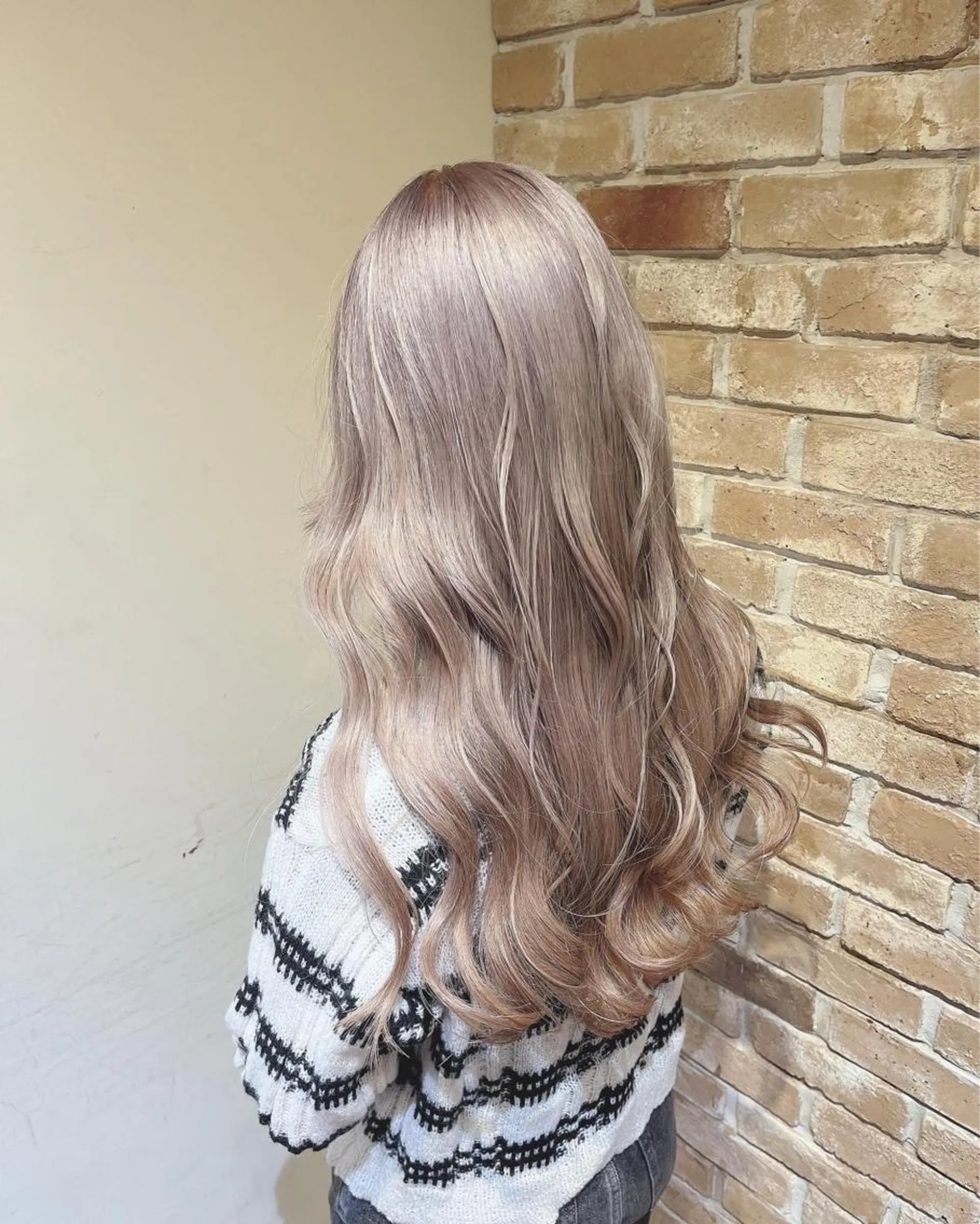 ロング 🧡ミルクティー/ レイヤー🧡ショウナのヘアスタイル