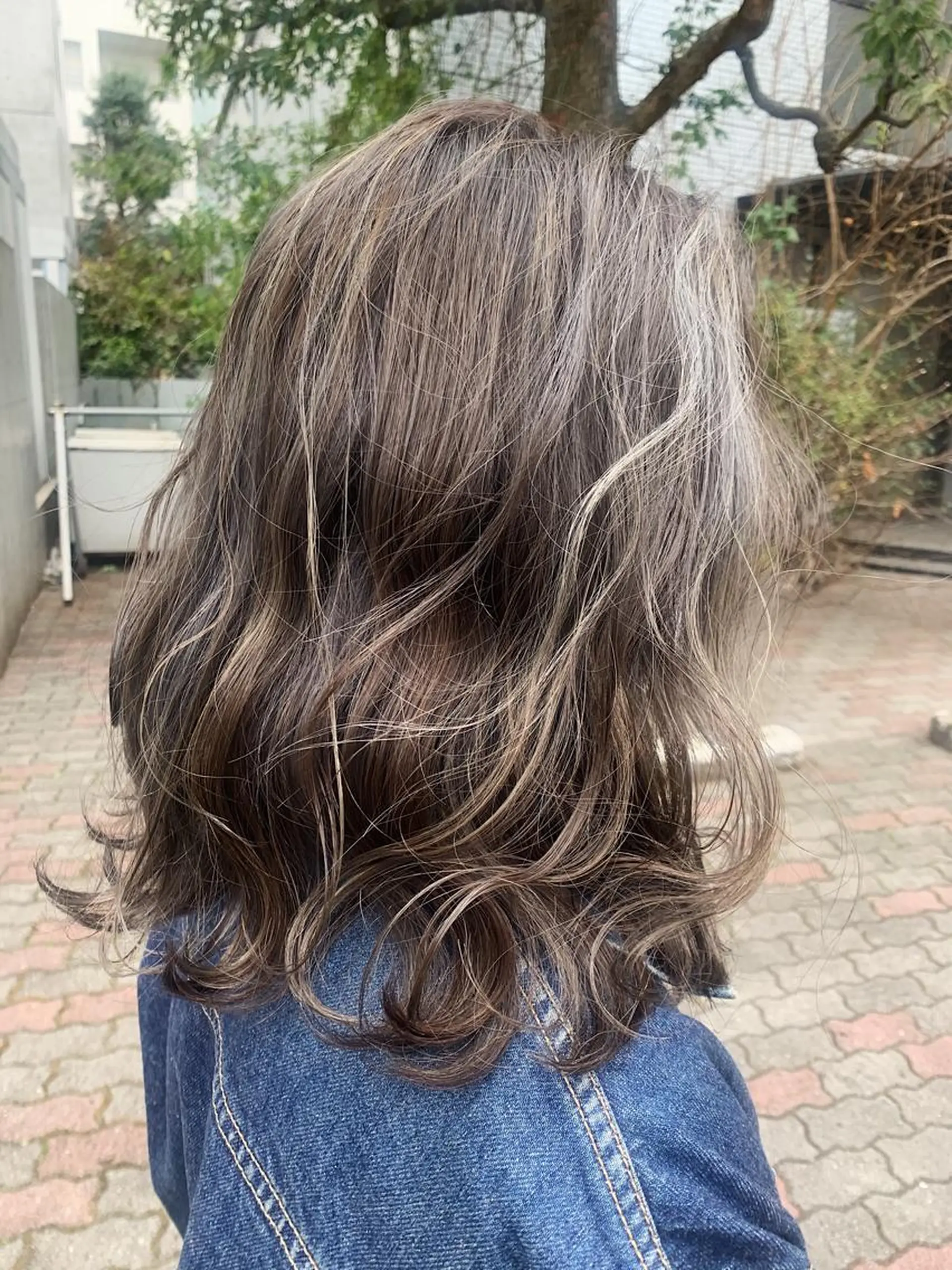 カラー ラベンダー/レイヤー カット🤎mamiのヘアスタイル