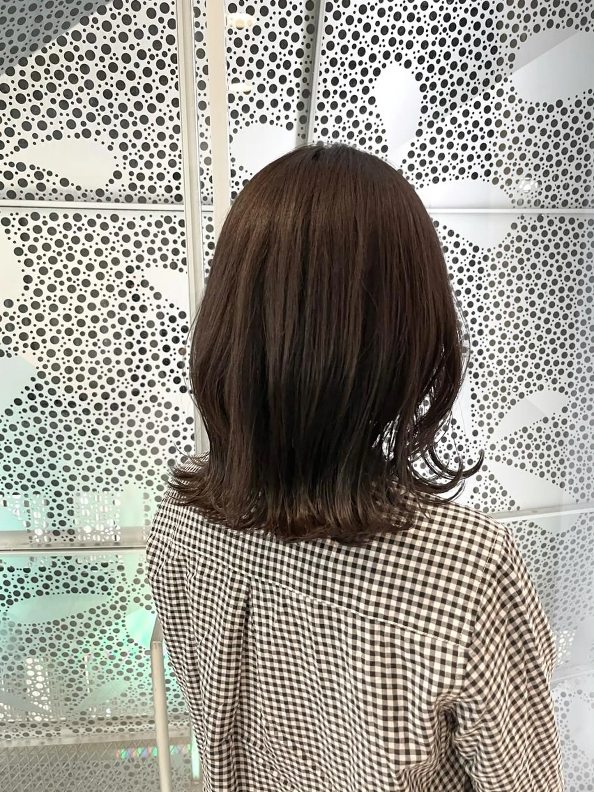 ミディアム カラー 外ハネヘア カット ヘアカラー トリートメント 🏅髪質改善🏅店長 鈴木淳平のヘアスタイル