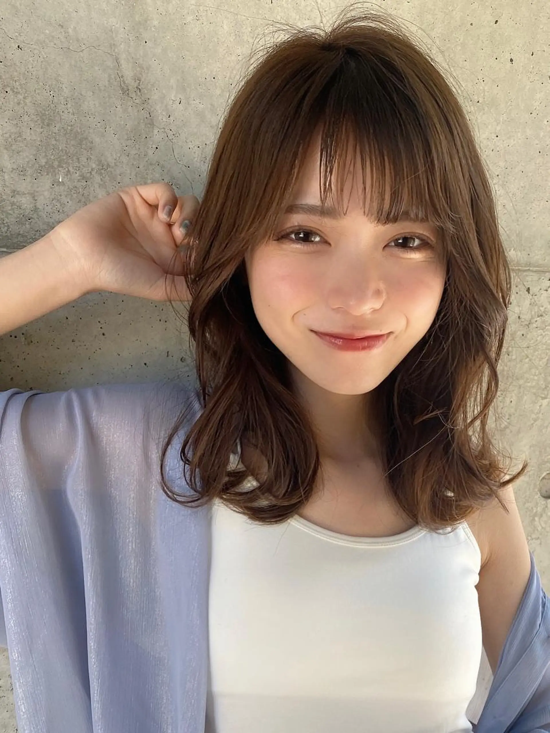 ミディアム レイヤーカット カット ヘアカラー トリートメント 🧡くびれヘア/前髪 顔周り🧡久原結衣のヘアスタイル