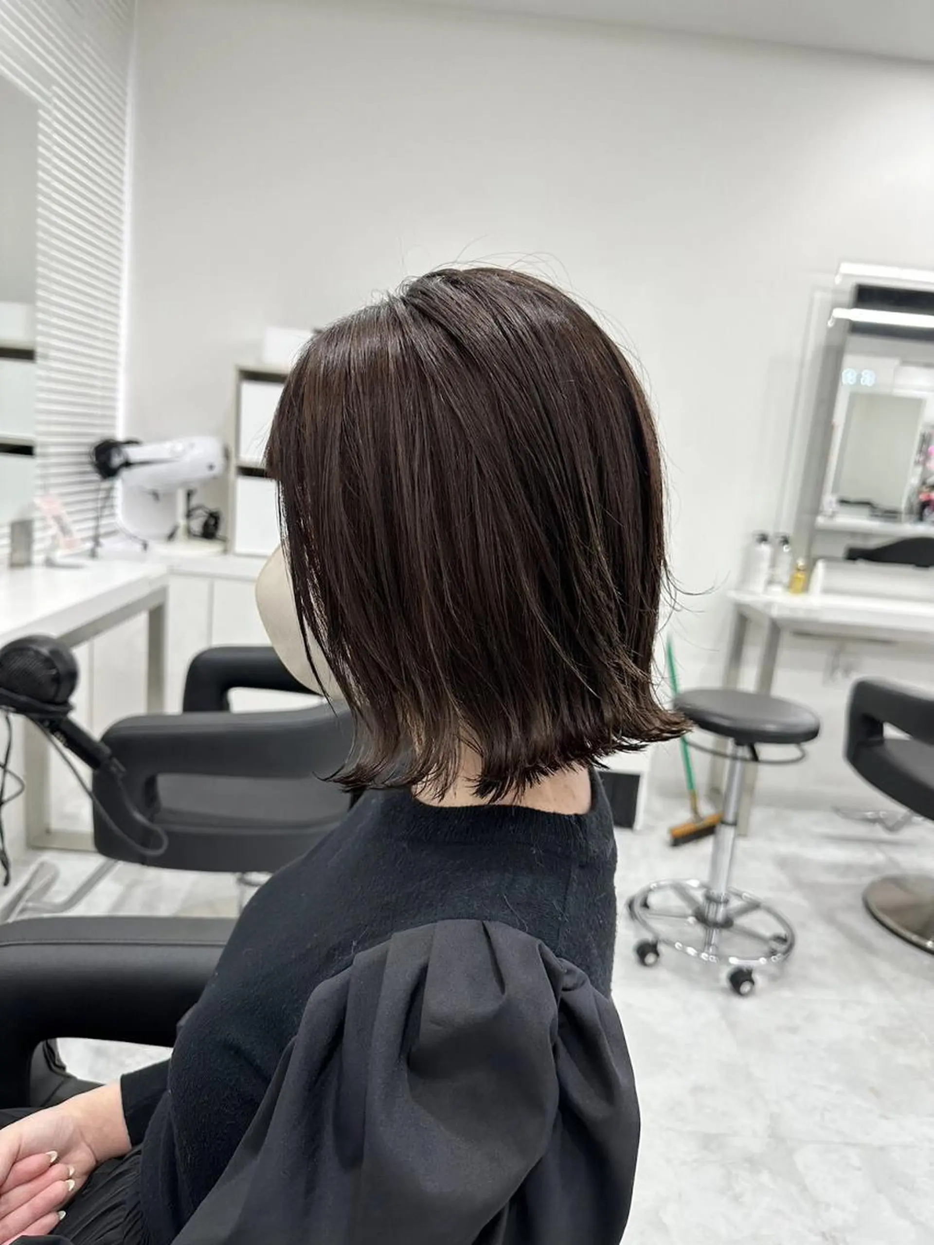 カラー 透明感ブラウン✖️ ボブ🤎ホウトのヘアスタイル