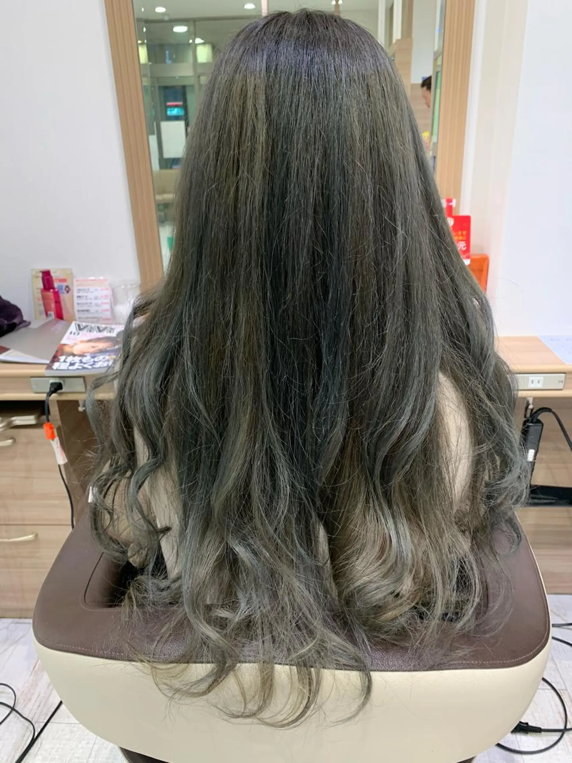 カラー 赤澤 海斗のヘアスタイル