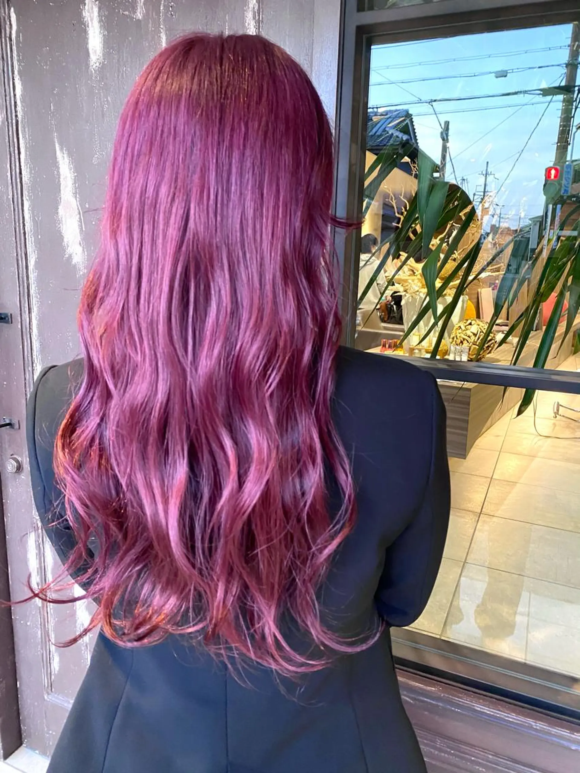 ロング カラー ピンクカラー ヘアカラー 川越 輝梨奈のヘアスタイル