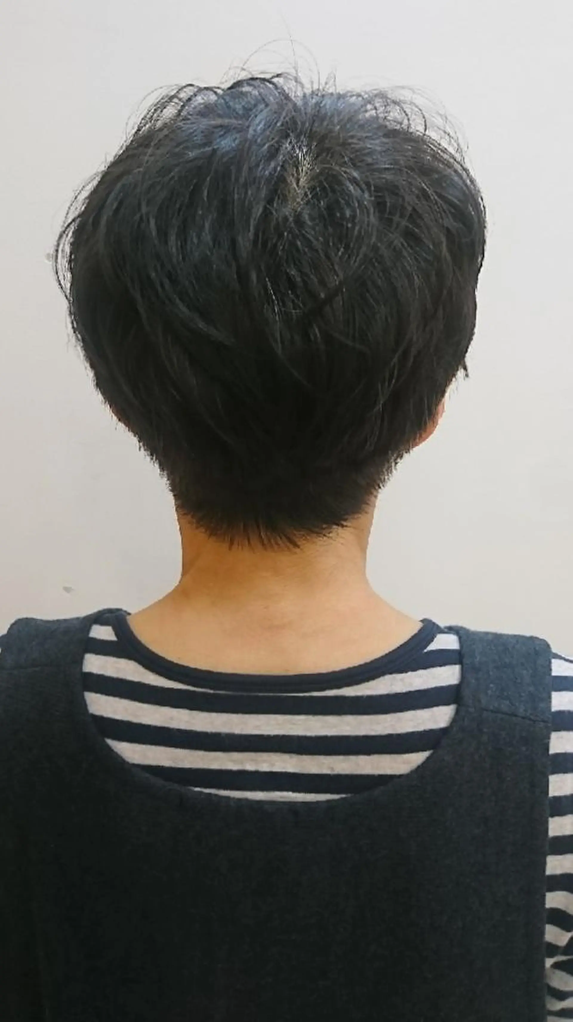 ショート 齋藤 愛美のヘアスタイル