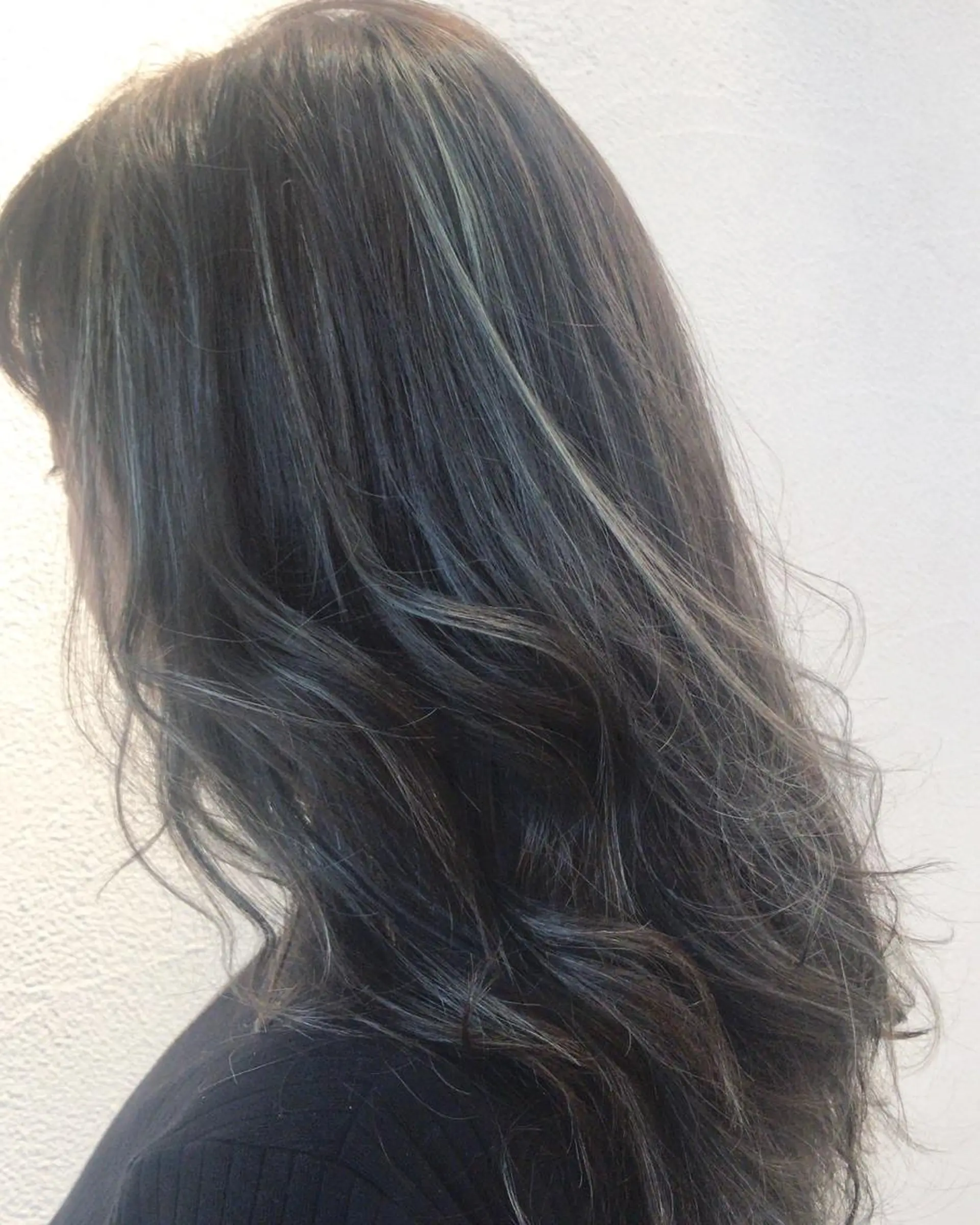 セミロング カラー ハイライトカラー ハイライト Neolive Cava 相模大野店所属・sola: neoliveのヘアスタイル