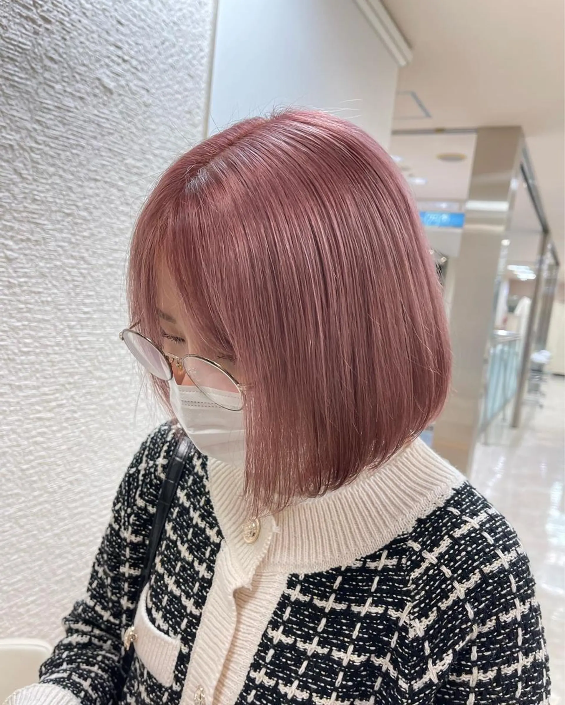 ショート カラー 🍀自然＆長持ち♪ 縮毛矯正の匠✨️のヘアスタイル