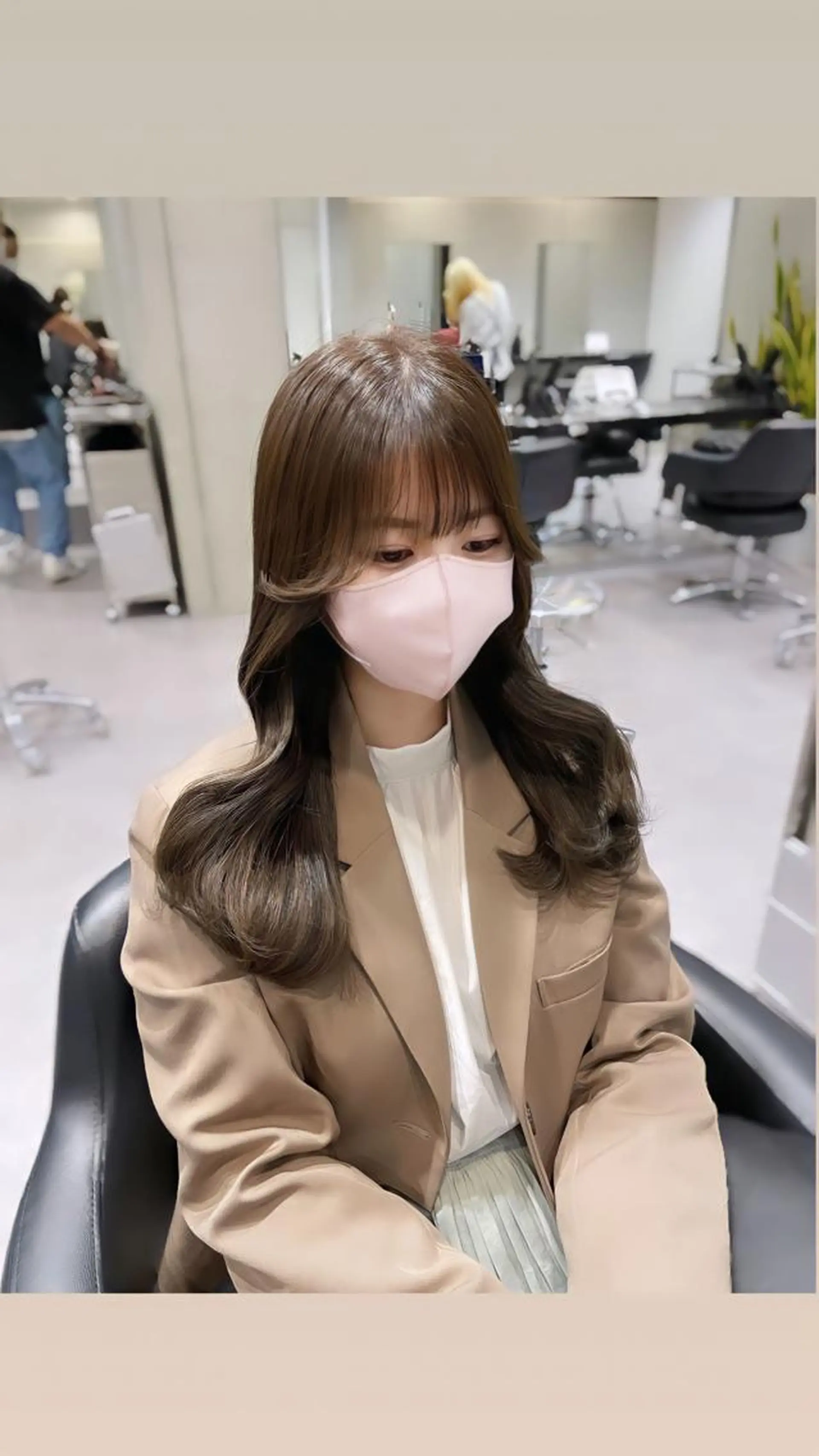 セミロング カット ヘアカラー トリートメント 銀座/レイヤーカット 🤍内野すみれのヘアスタイル